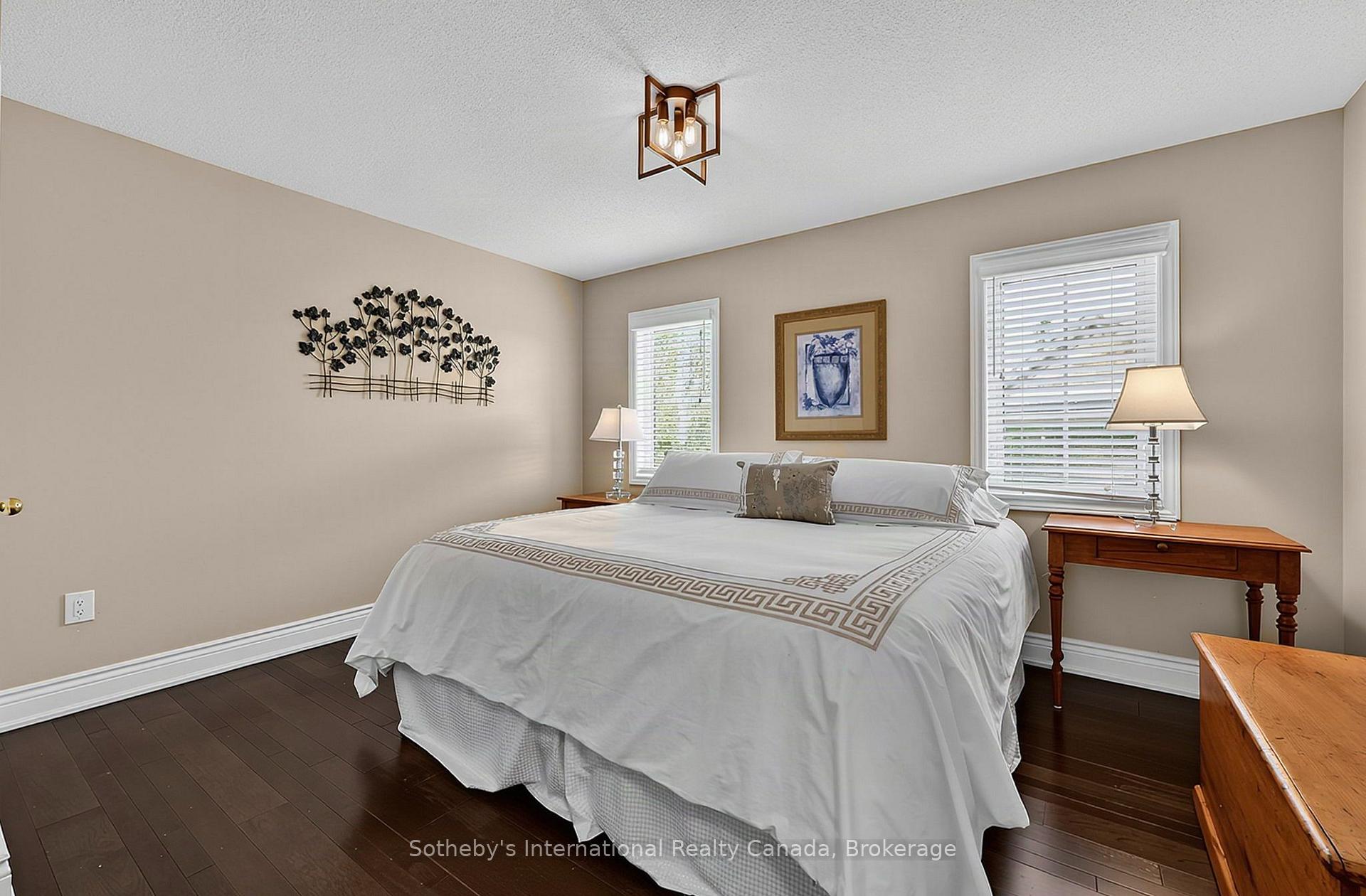 Photo 30 of 48 Thomas Drive, Collingwood — HOMEH