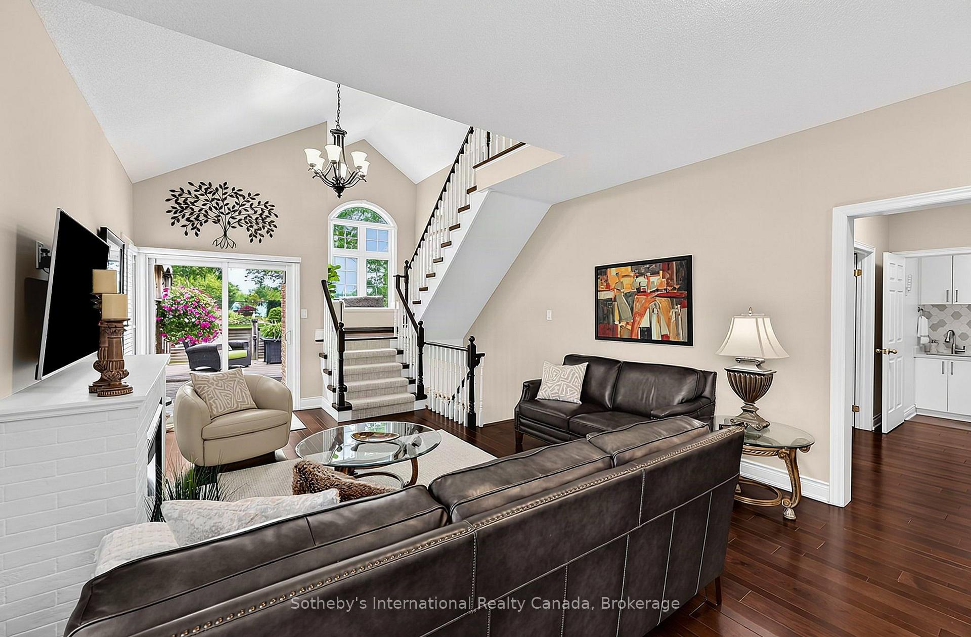 Photo 34 of 48 Thomas Drive, Collingwood — HOMEH
