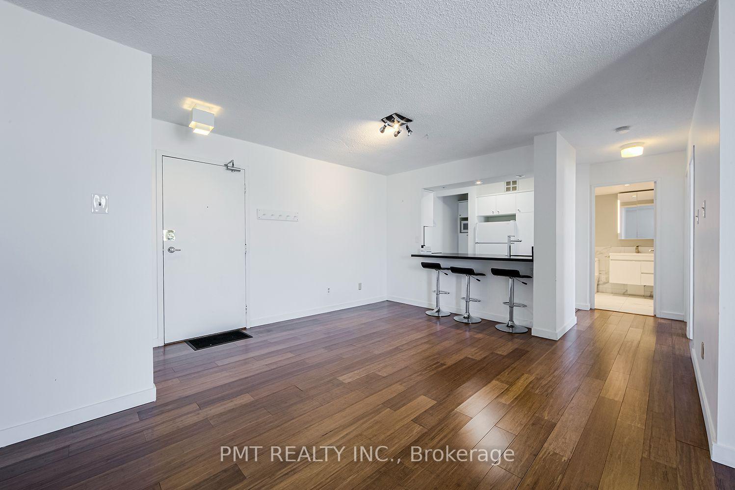 Photo 2 of Unit 705, 105 Mccaul Street, Toronto, Kensington-Chinatown — HOMEH