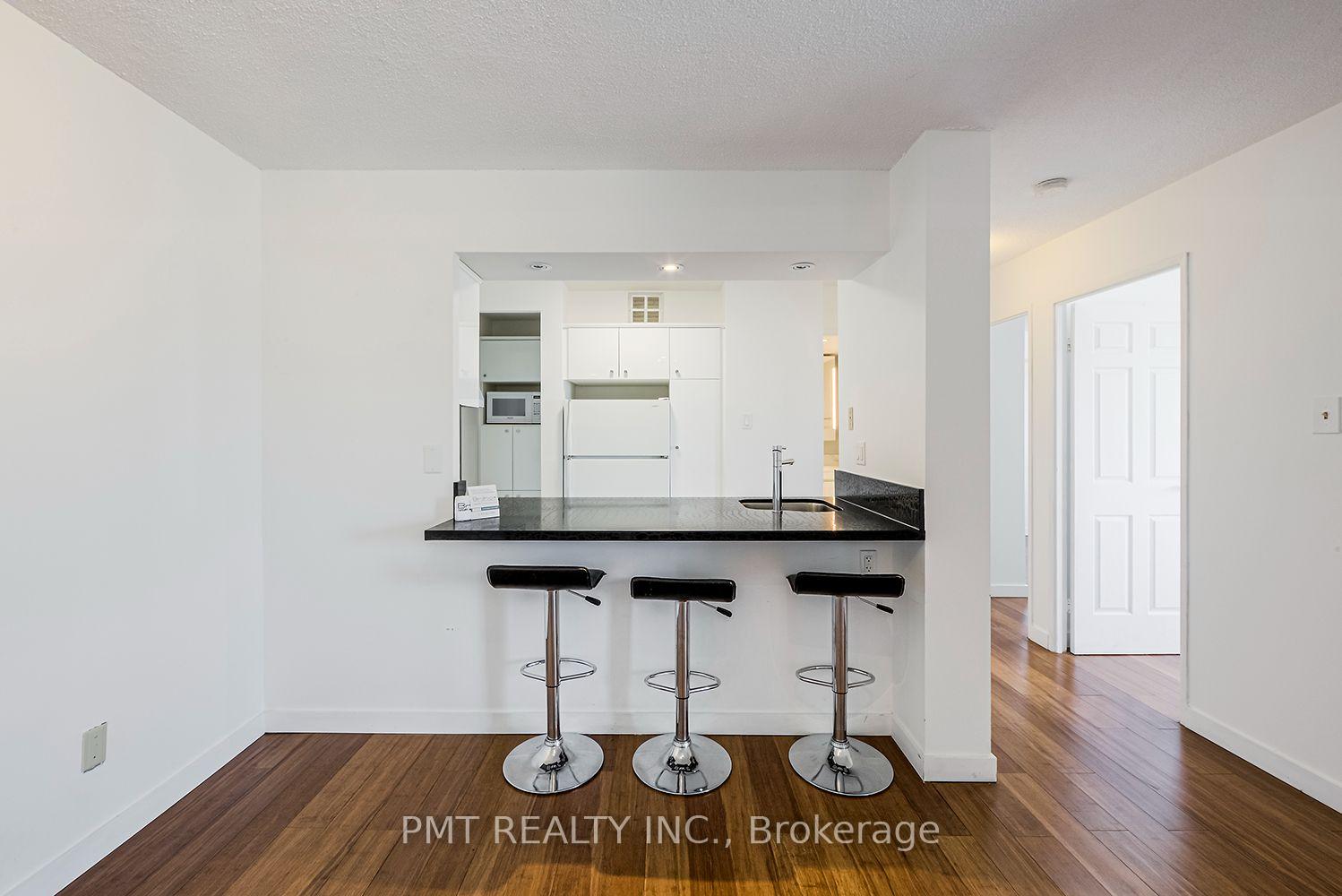 Photo 11 of Unit 705, 105 Mccaul Street, Toronto, Kensington-Chinatown — HOMEH