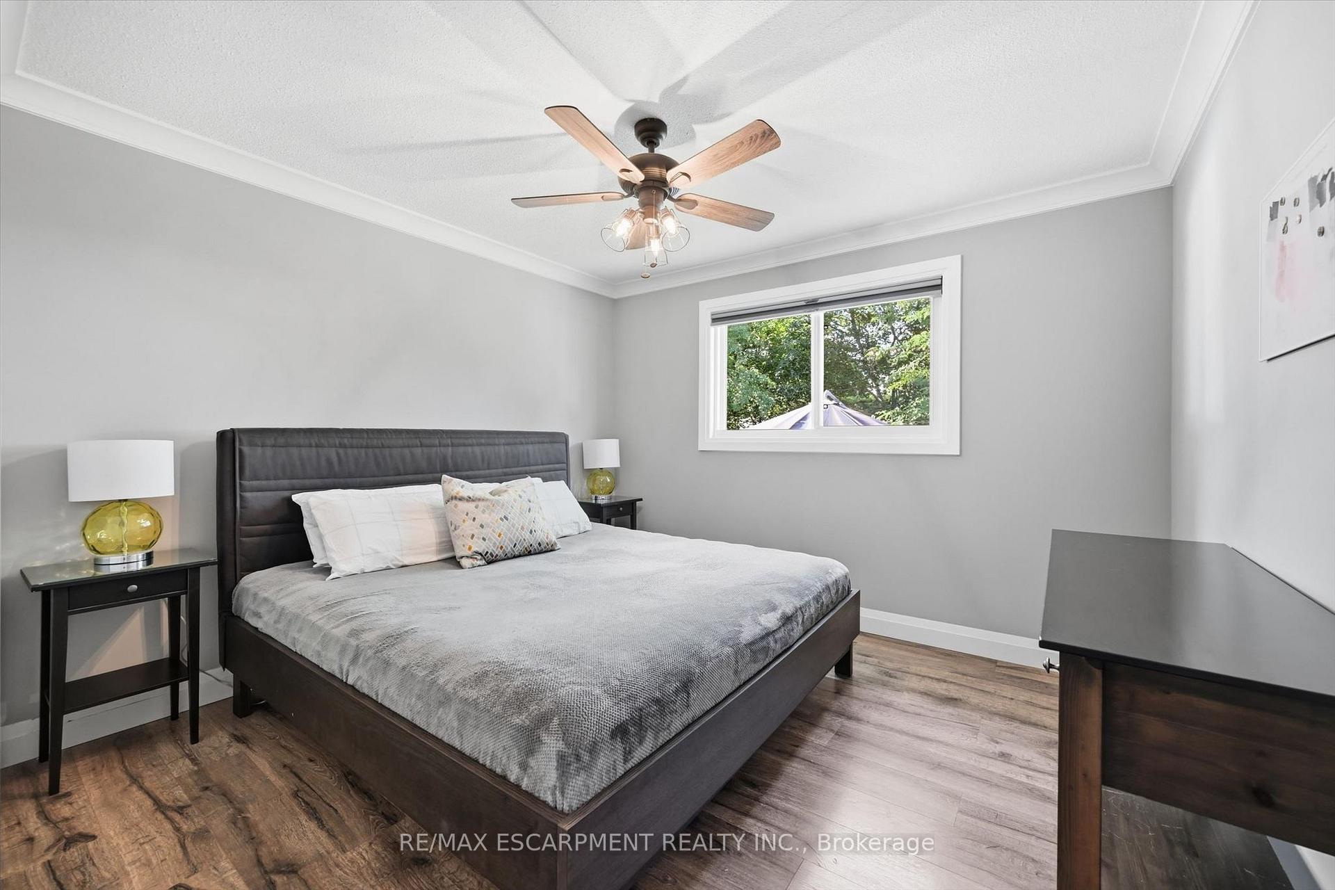 Photo 21 of 2120 Cavendish Drive, Burlington, Brant Hills — HOMEH