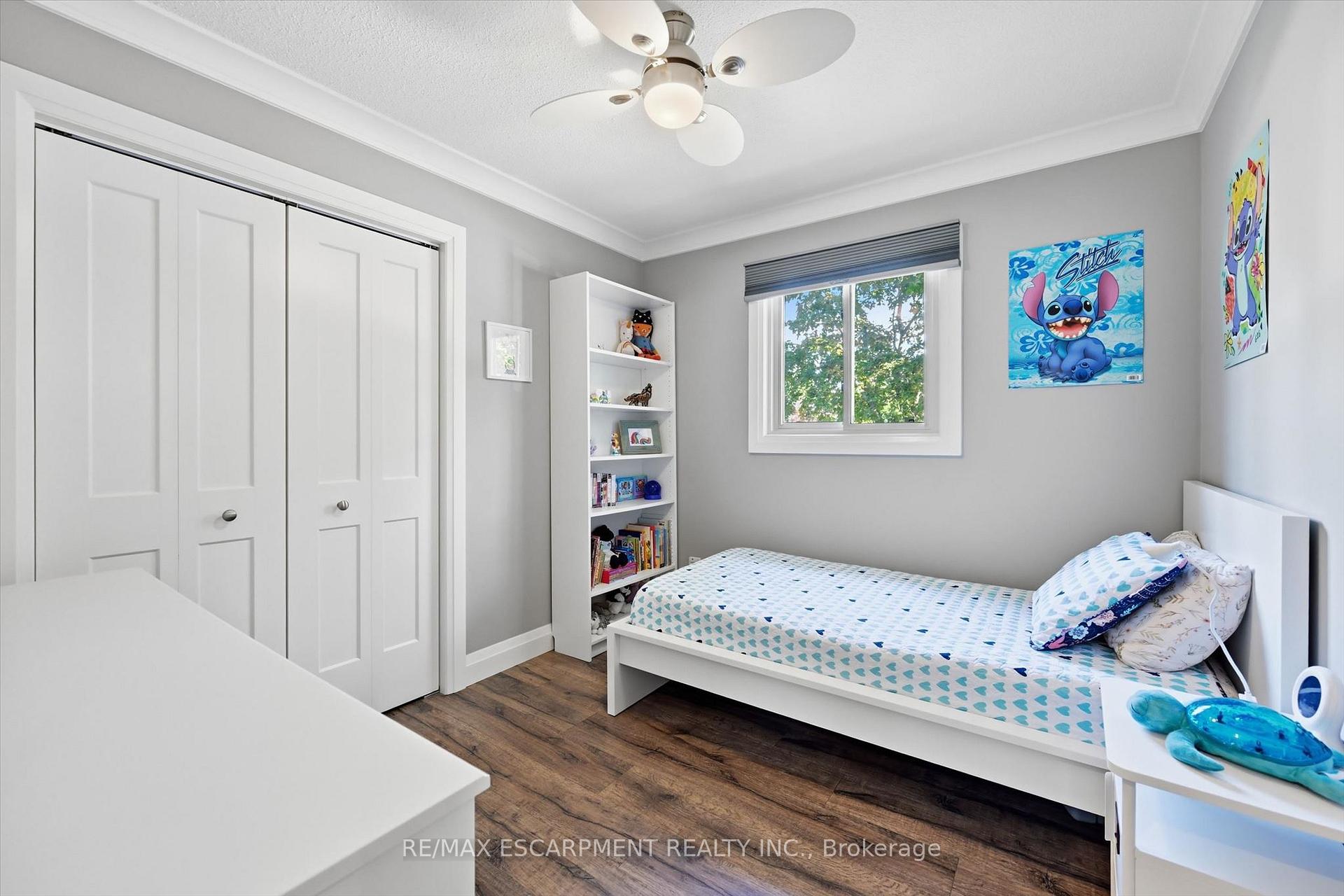 Photo 23 of 2120 Cavendish Drive, Burlington, Brant Hills — HOMEH