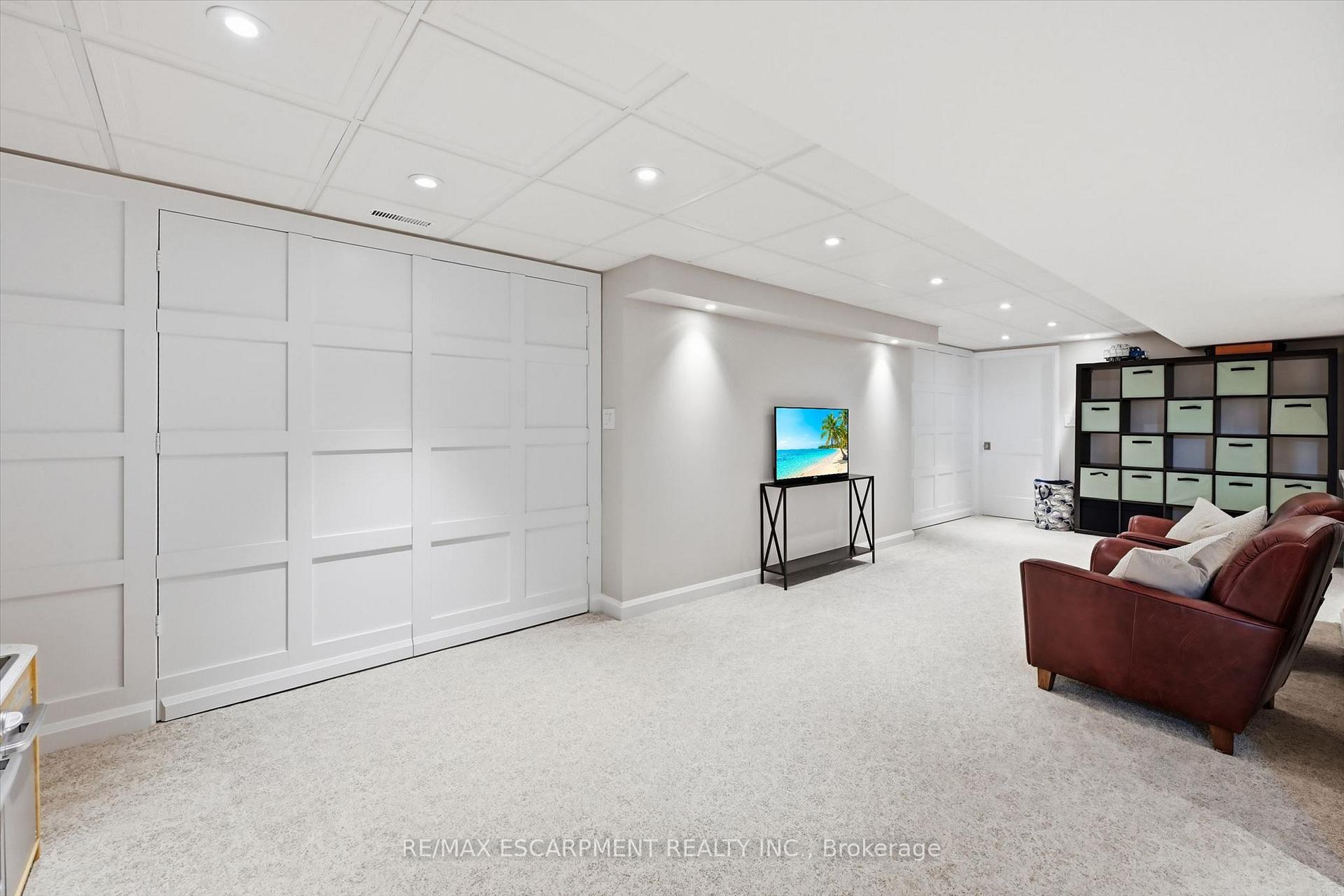 Photo 29 of 2120 Cavendish Drive, Burlington, Brant Hills — HOMEH