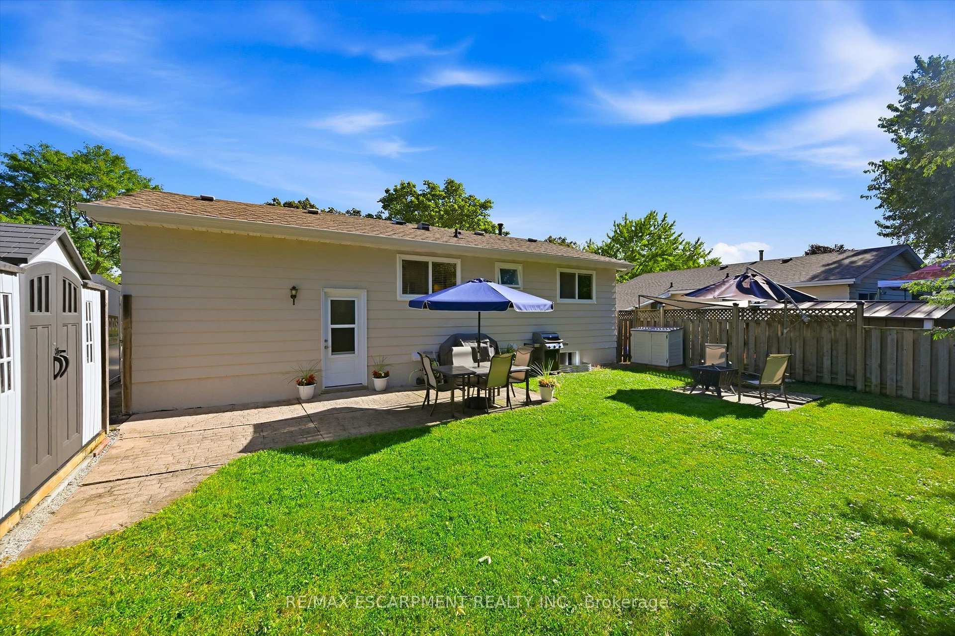 Photo 40 of 2120 Cavendish Drive, Burlington, Brant Hills — HOMEH