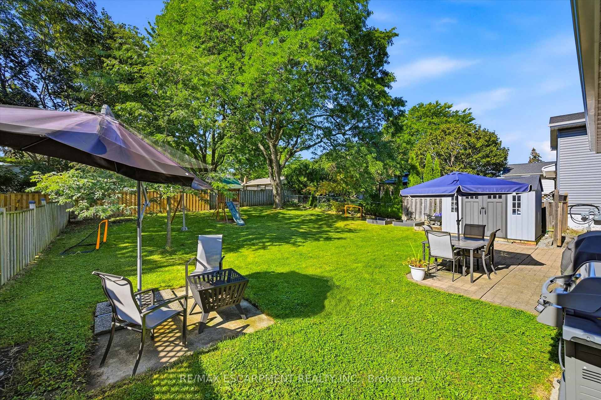 Photo 43 of 2120 Cavendish Drive, Burlington, Brant Hills — HOMEH