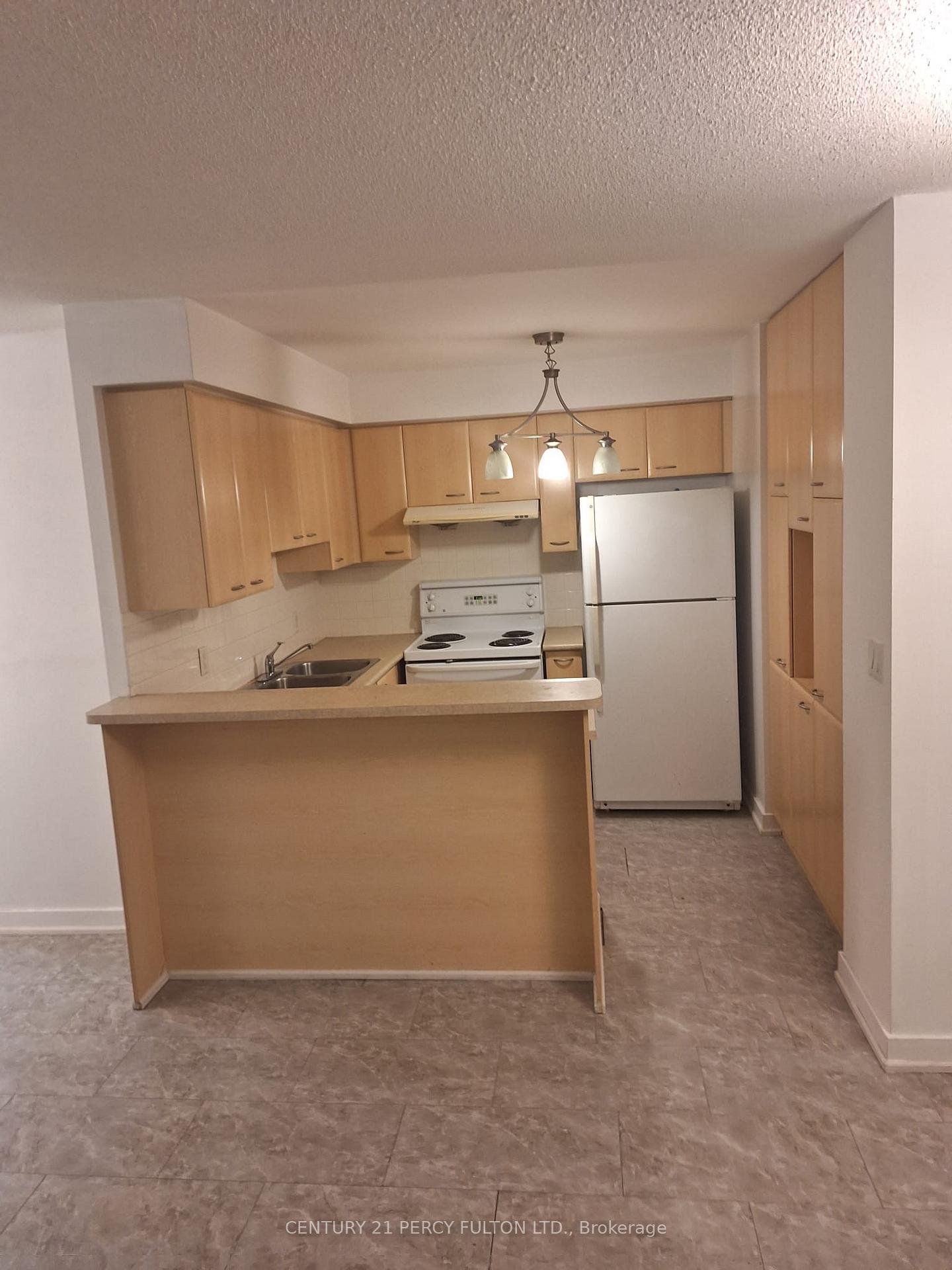 Photo 6 of Unit 2211, 36 Lee Centre Drive, Scarborough, Woburn — HOMEH