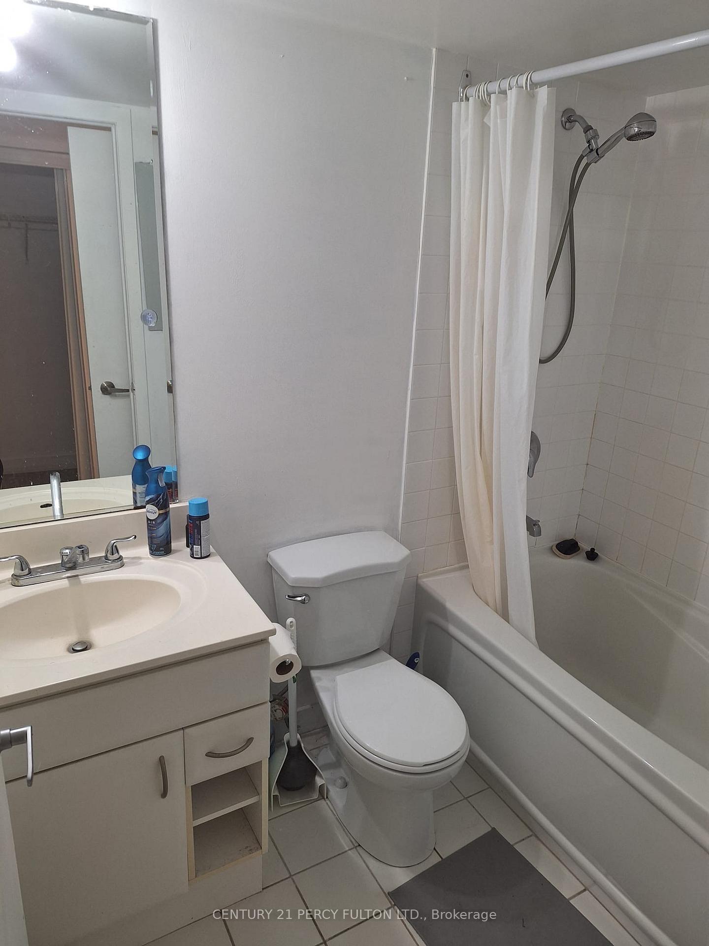 Photo 11 of Unit 2211, 36 Lee Centre Drive, Scarborough, Woburn — HOMEH