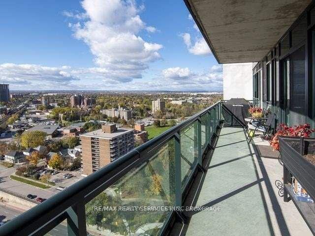 Photo 21 of Unit 2005, 100 John Street, Brampton, Downtown Brampton — HOMEH