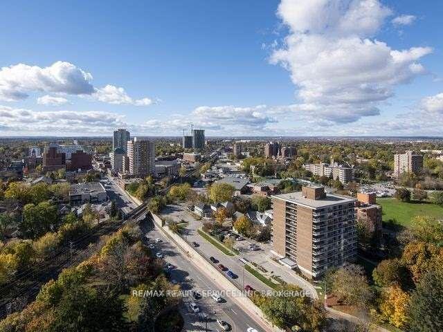 Photo 22 of Unit 2005, 100 John Street, Brampton, Downtown Brampton — HOMEH