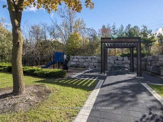 Photo 29 of Unit 2005, 100 John Street, Brampton, Downtown Brampton — HOMEH