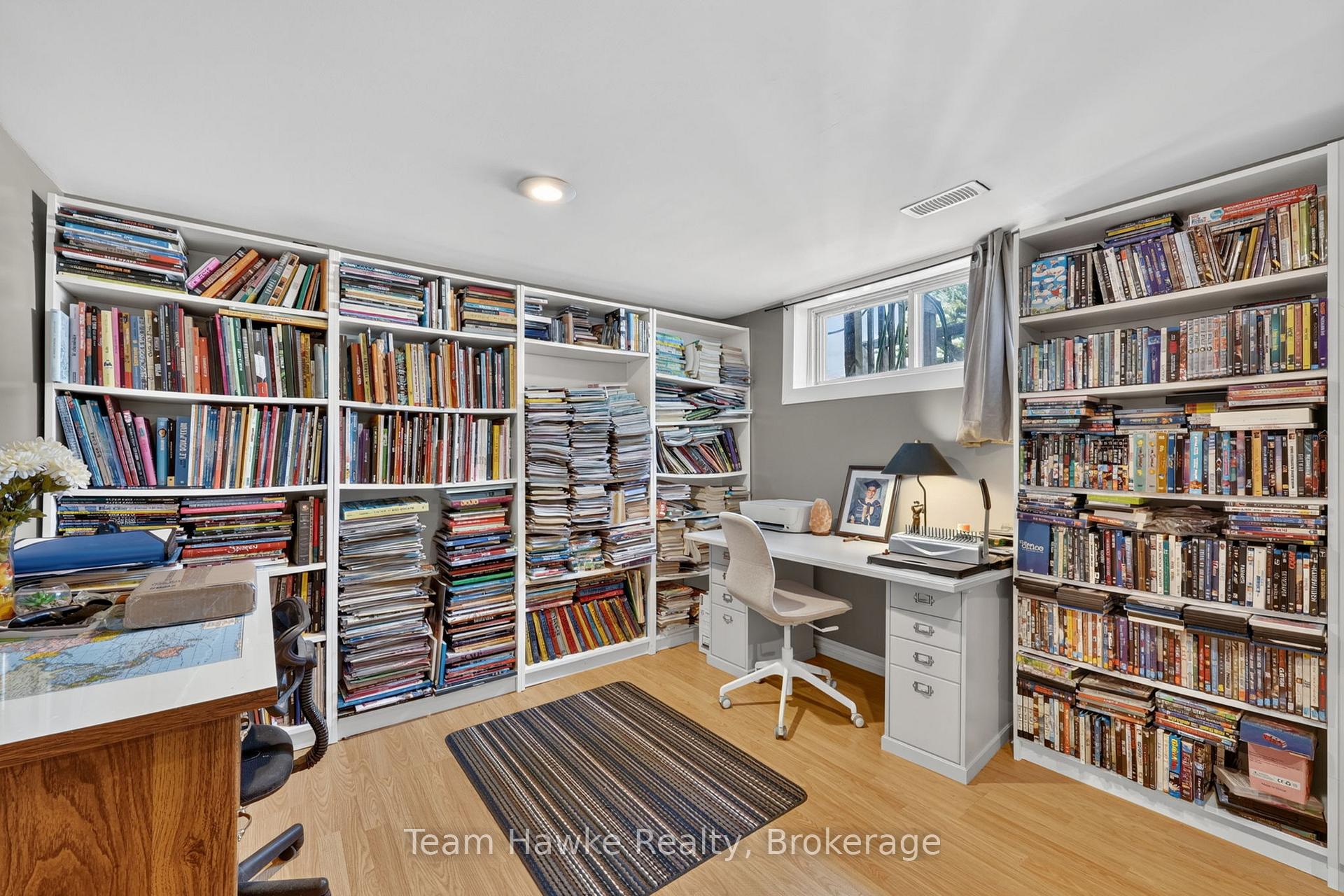Photo 27 of 320 Scott Street, Midland — HOMEH