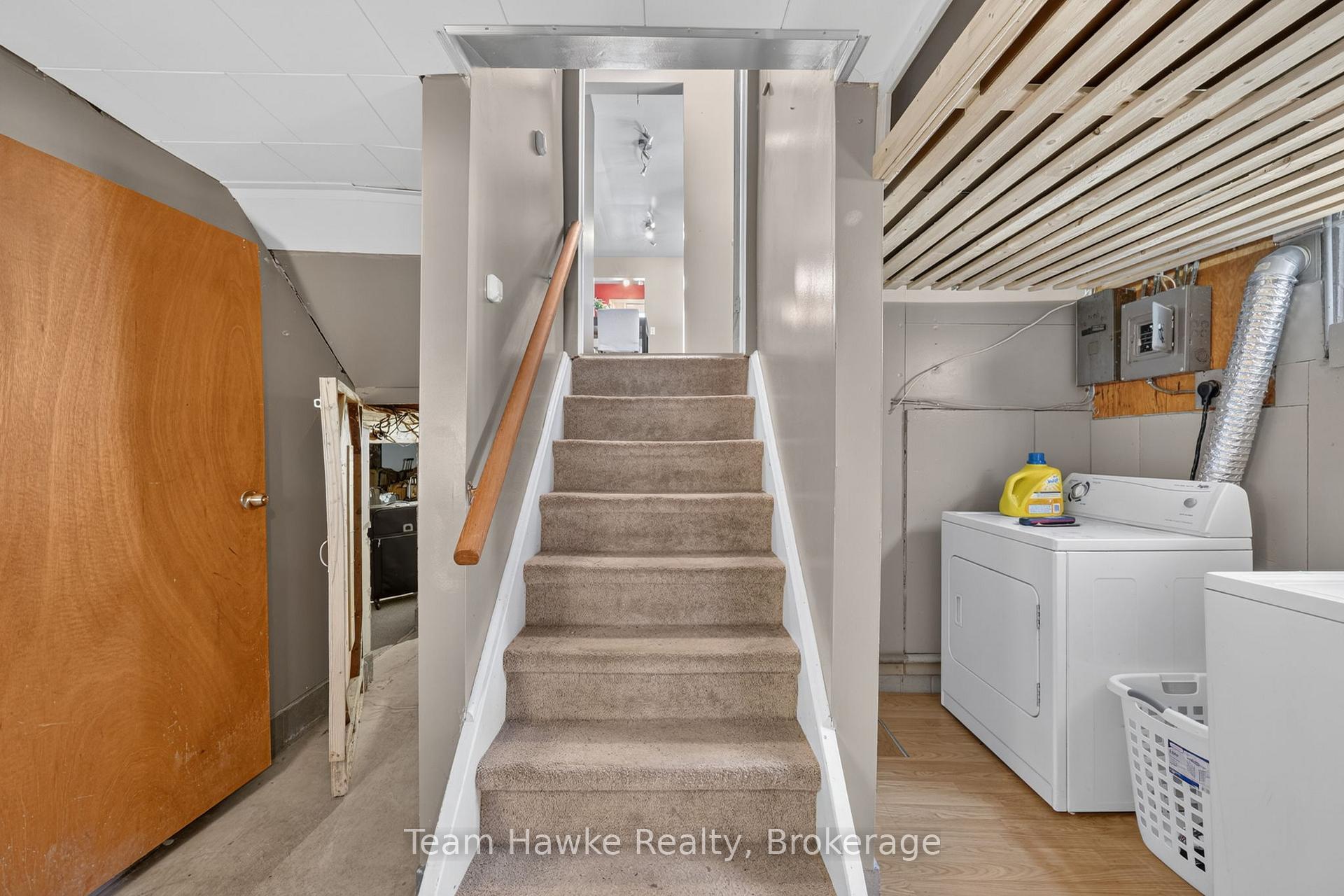 Photo 29 of 320 Scott Street, Midland — HOMEH