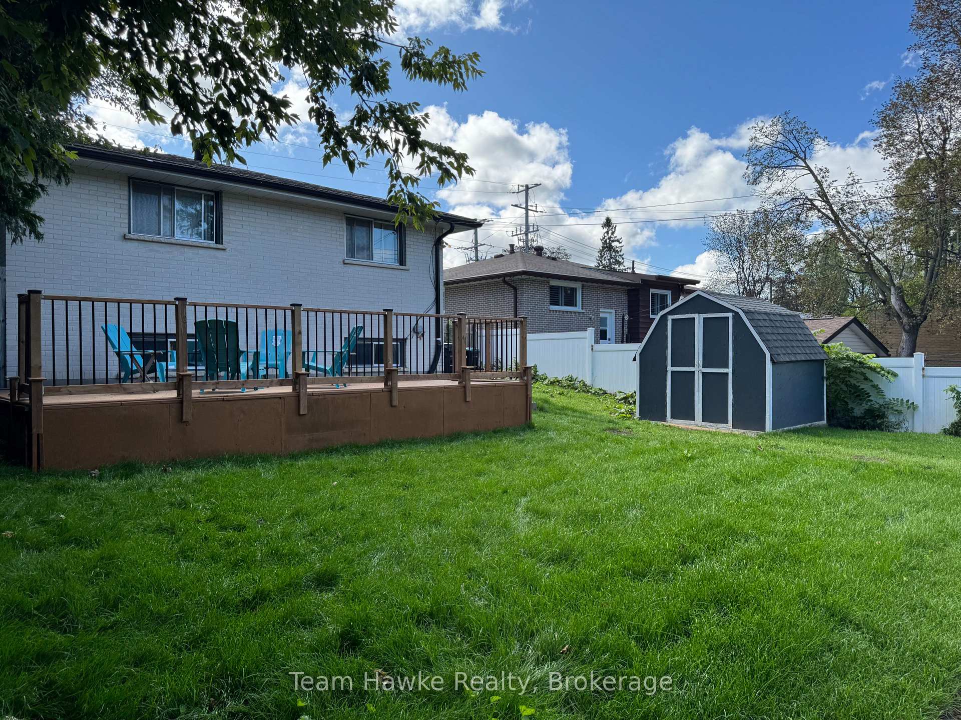 Photo 33 of 320 Scott Street, Midland — HOMEH