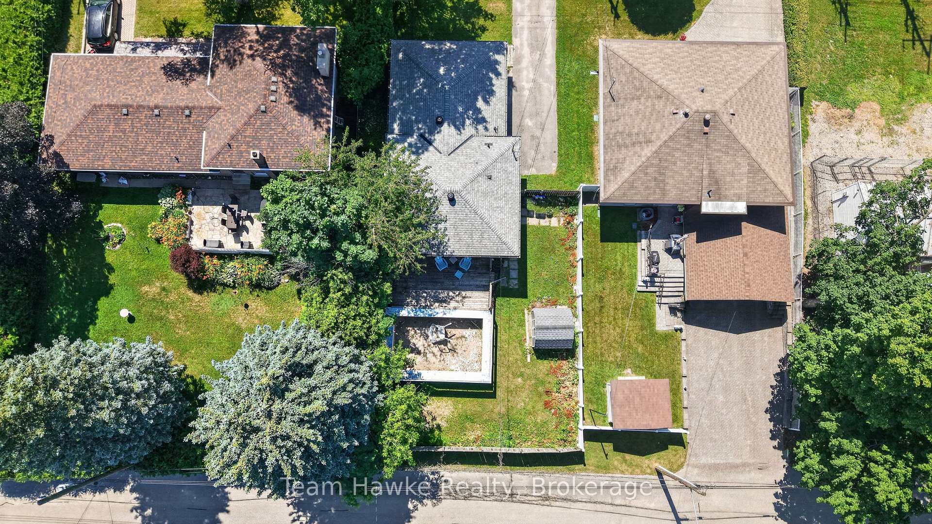 Photo 40 of 320 Scott Street, Midland — HOMEH
