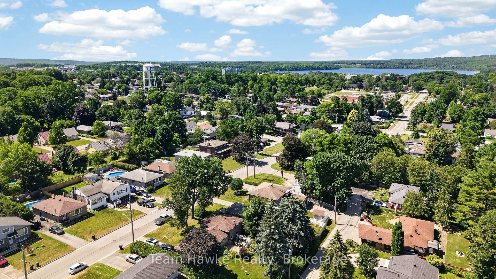 Photo 42 of 320 Scott Street, Midland — HOMEH