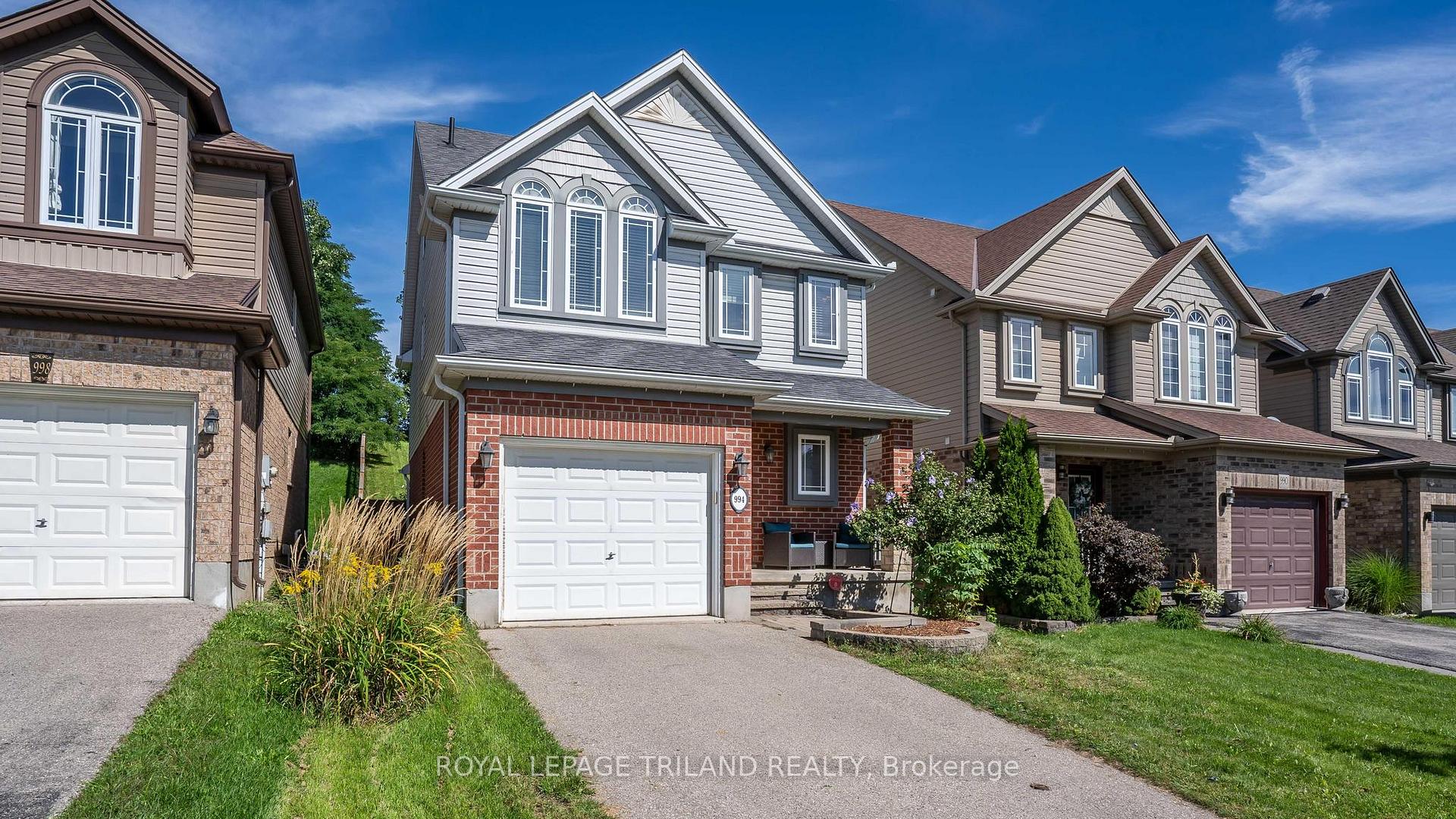 Photo 2 of 994 Mapleridge Street, London, North M — HOMEH