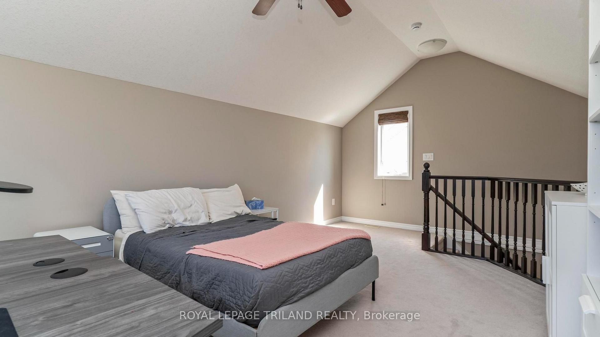 Photo 25 of 994 Mapleridge Street, London, North M — HOMEH