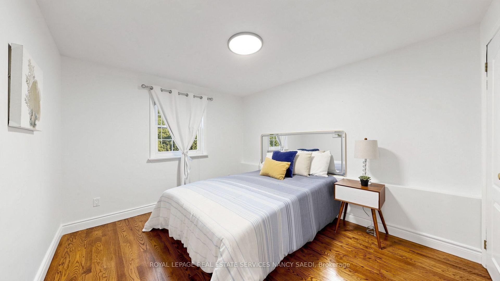 Photo 37 of 118 Anndale Drive, North York, Willowdale East — HOMEH