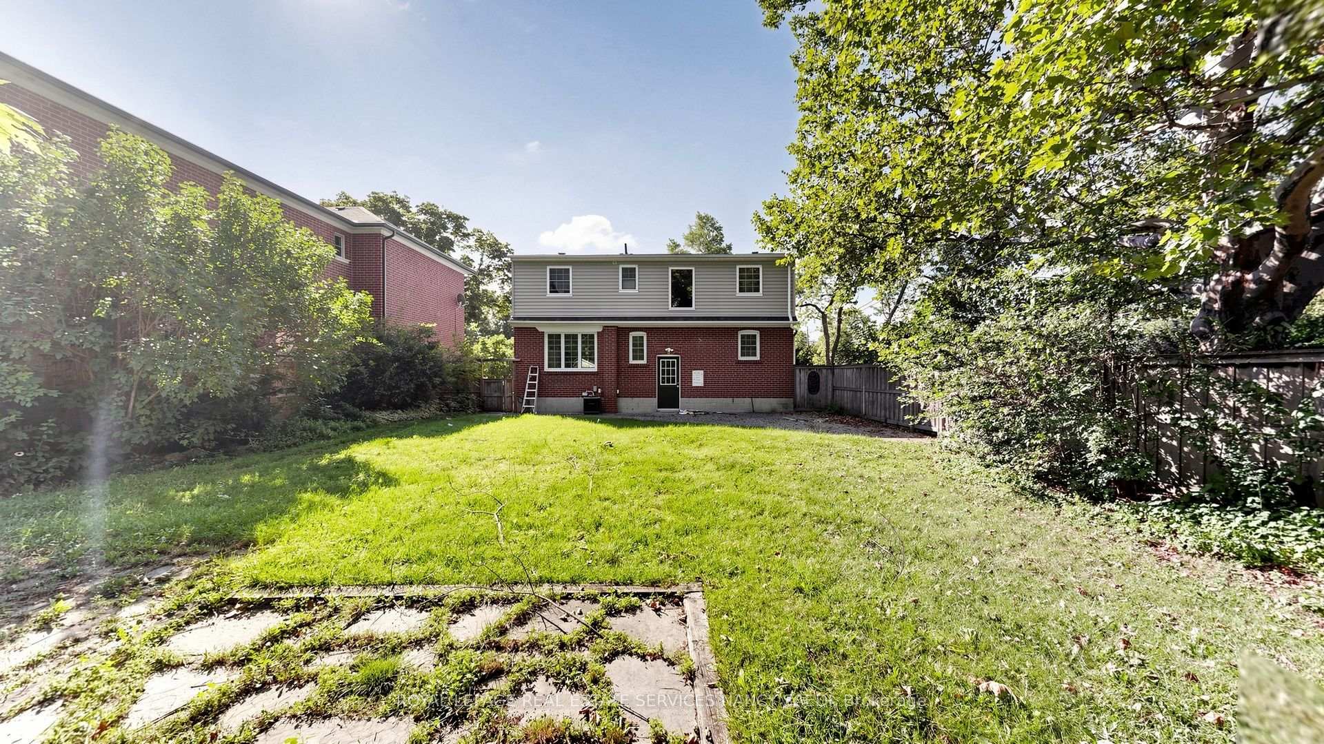 Photo 49 of 118 Anndale Drive, North York, Willowdale East — HOMEH