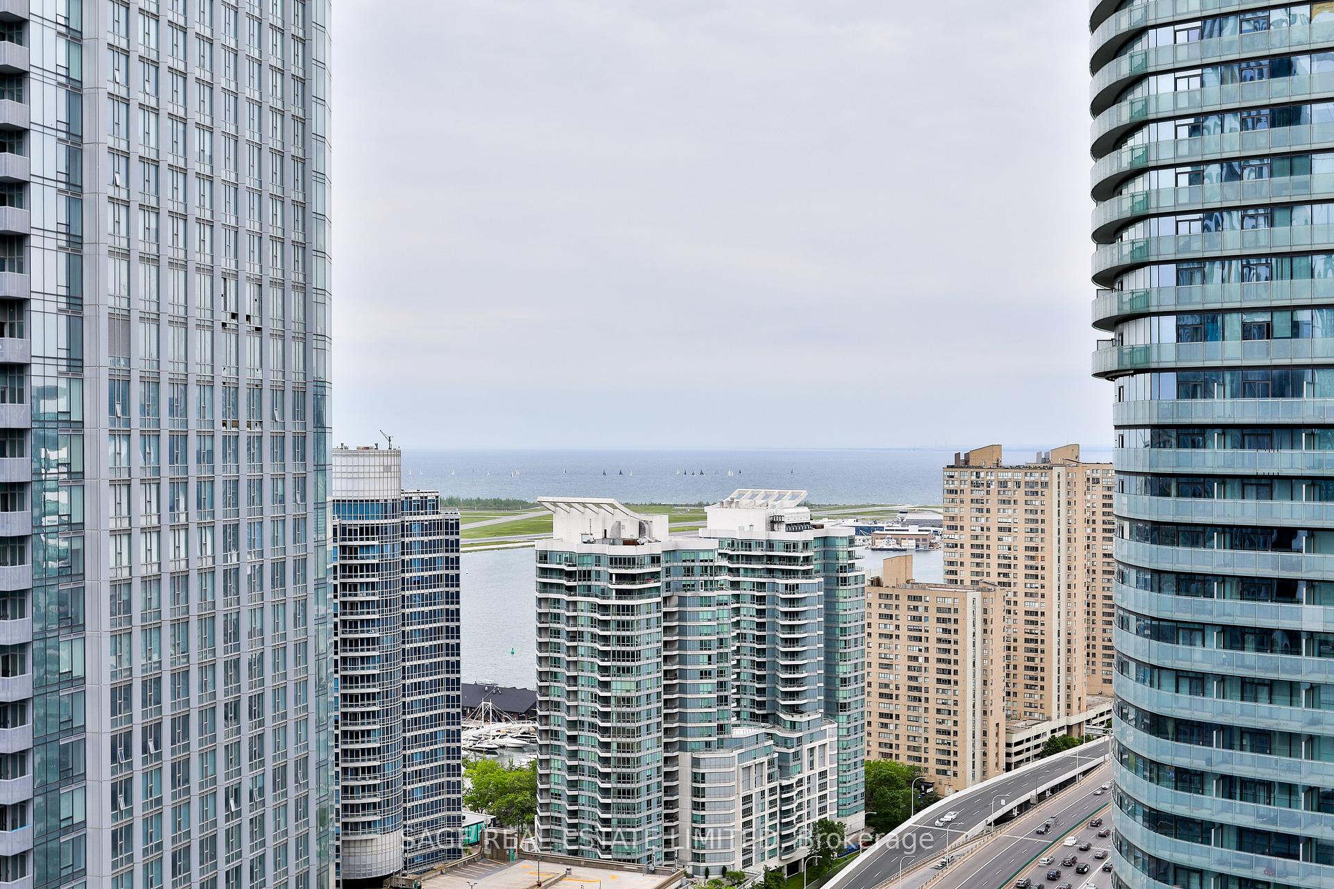Photo 2 of Unit 2808, 55 Bremner Boulevard E, Toronto, Waterfront Communities — HOMEH