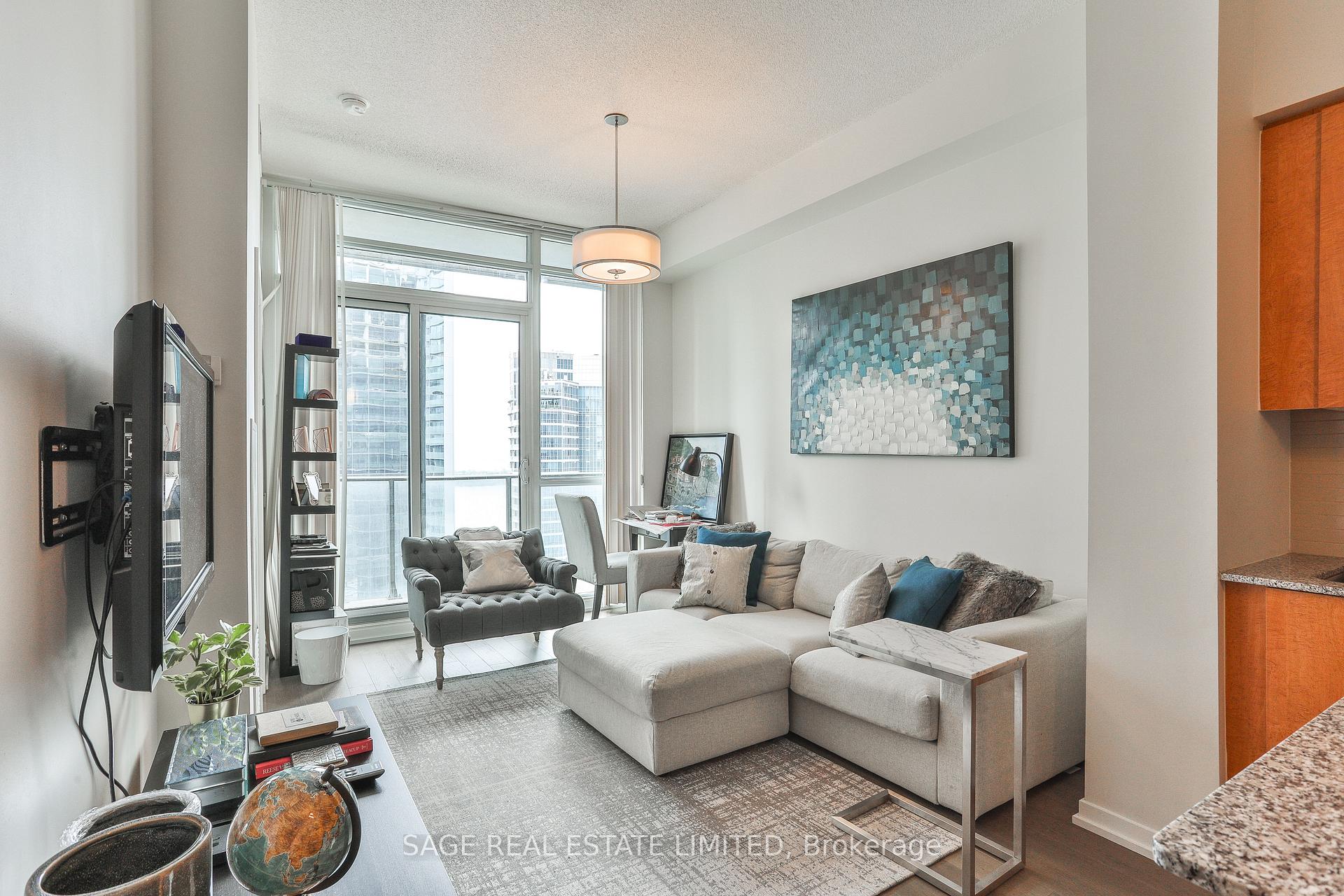 Photo 8 of Unit 2808, 55 Bremner Boulevard E, Toronto, Waterfront Communities — HOMEH