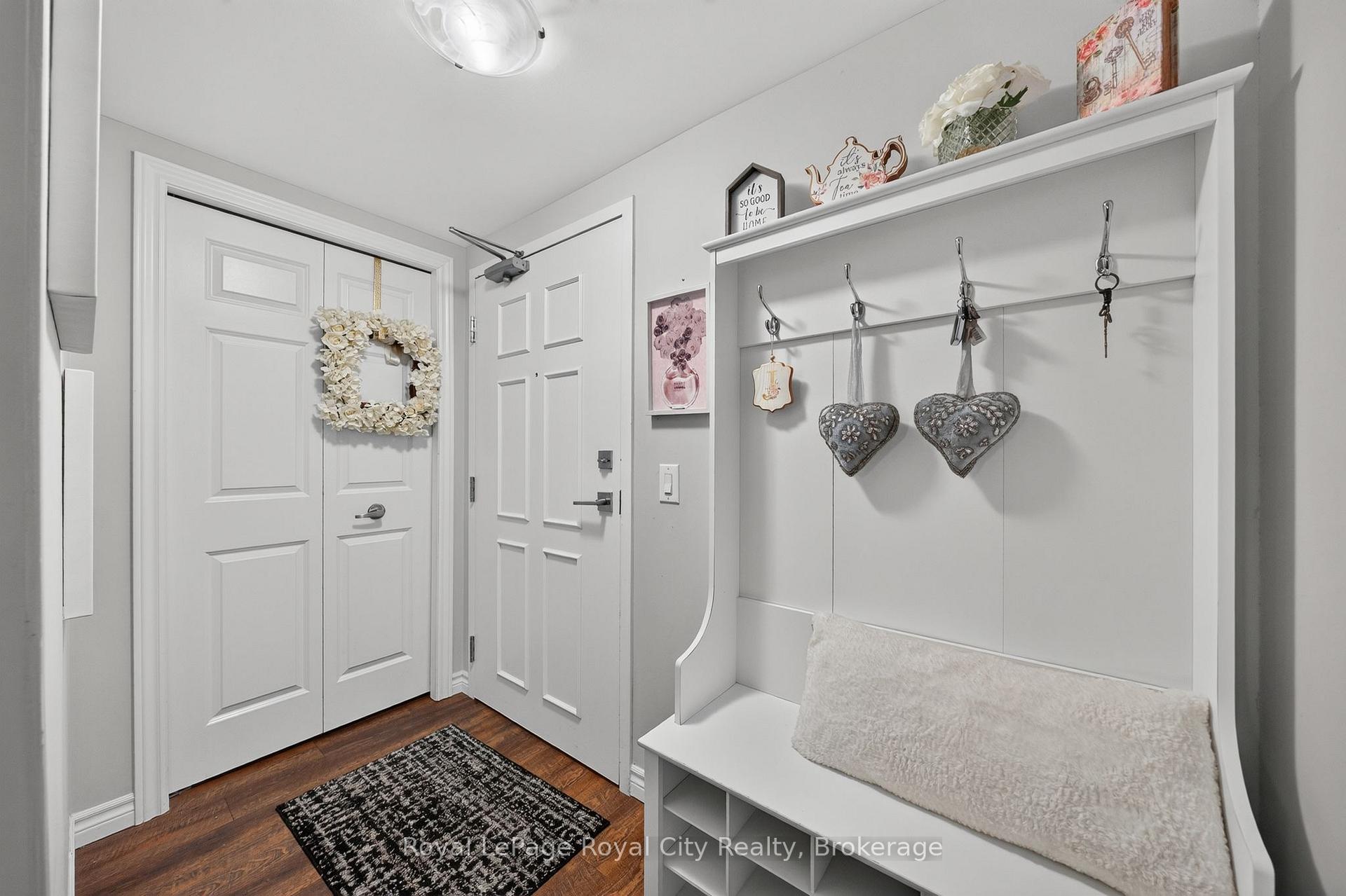 Photo 5 of Unit 305, 7 Kay Crescent, Guelph, Pineridge/Westminster Woods — HOMEH