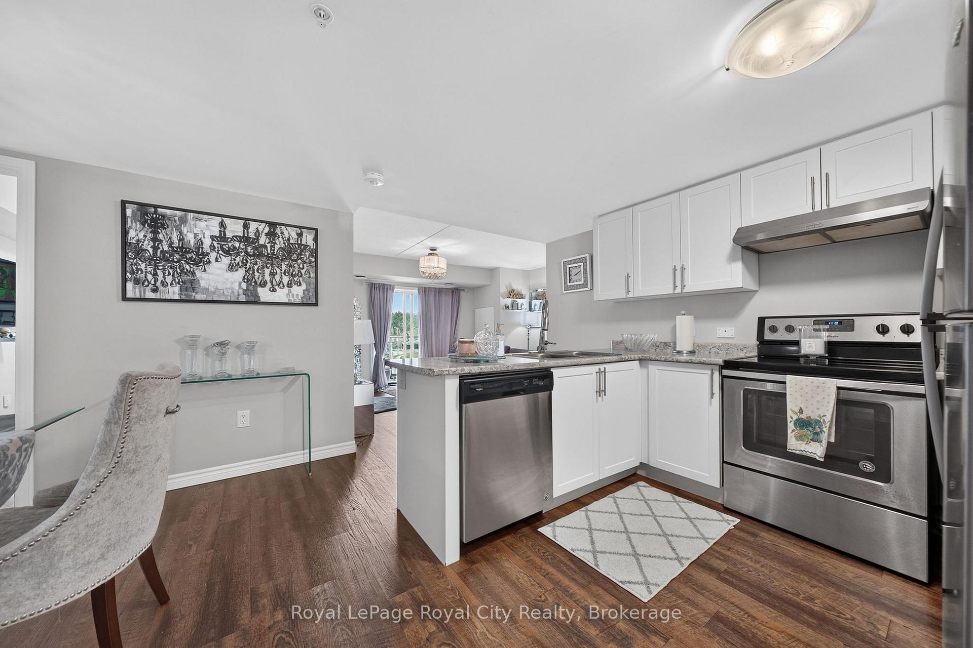 Photo 10 of Unit 305, 7 Kay Crescent, Guelph, Pineridge/Westminster Woods — HOMEH