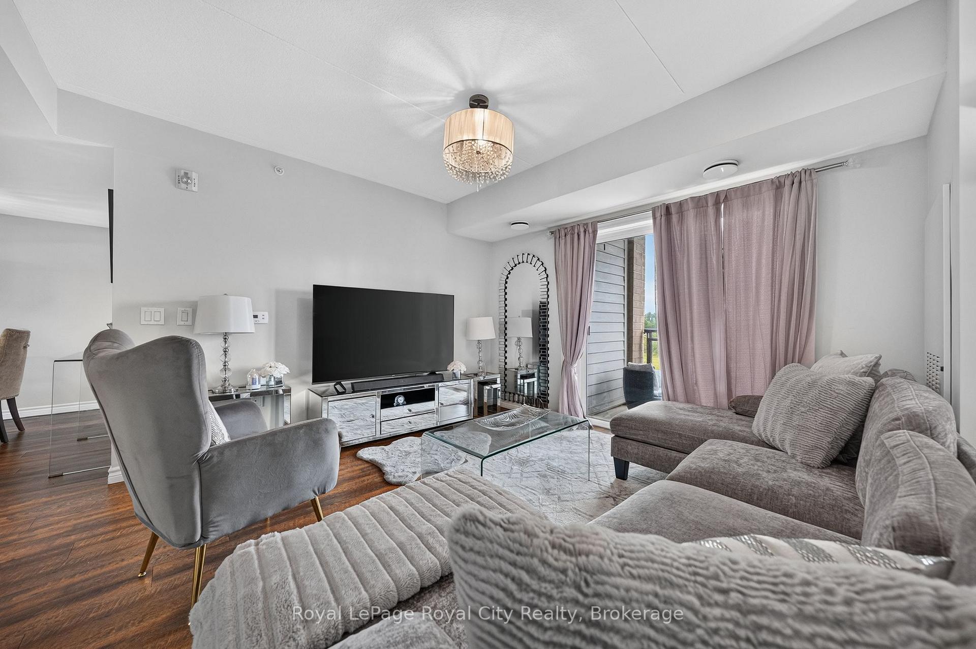 Photo 15 of Unit 305, 7 Kay Crescent, Guelph, Pineridge/Westminster Woods — HOMEH