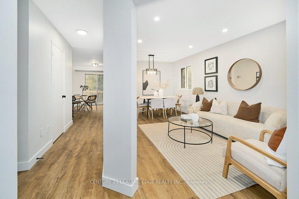 Photo 9 of 137 Timber Mill Avenue, Whitby, Williamsburg — HOMEH