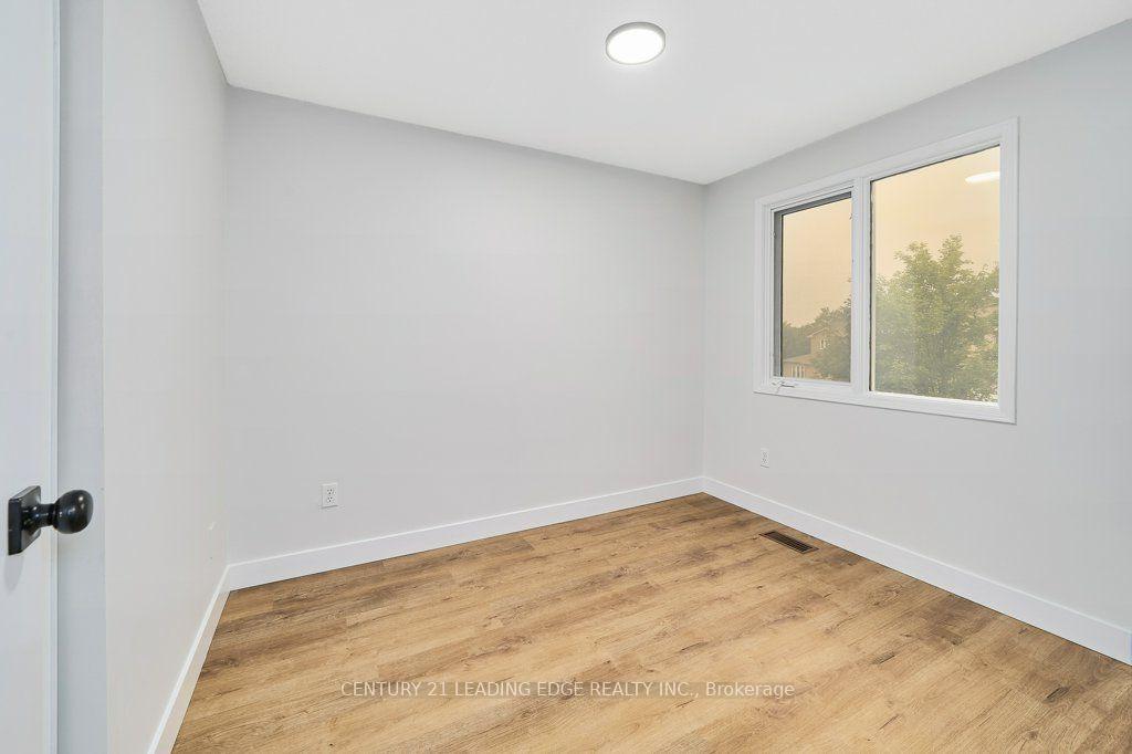 Photo 34 of 137 Timber Mill Avenue, Whitby, Williamsburg — HOMEH