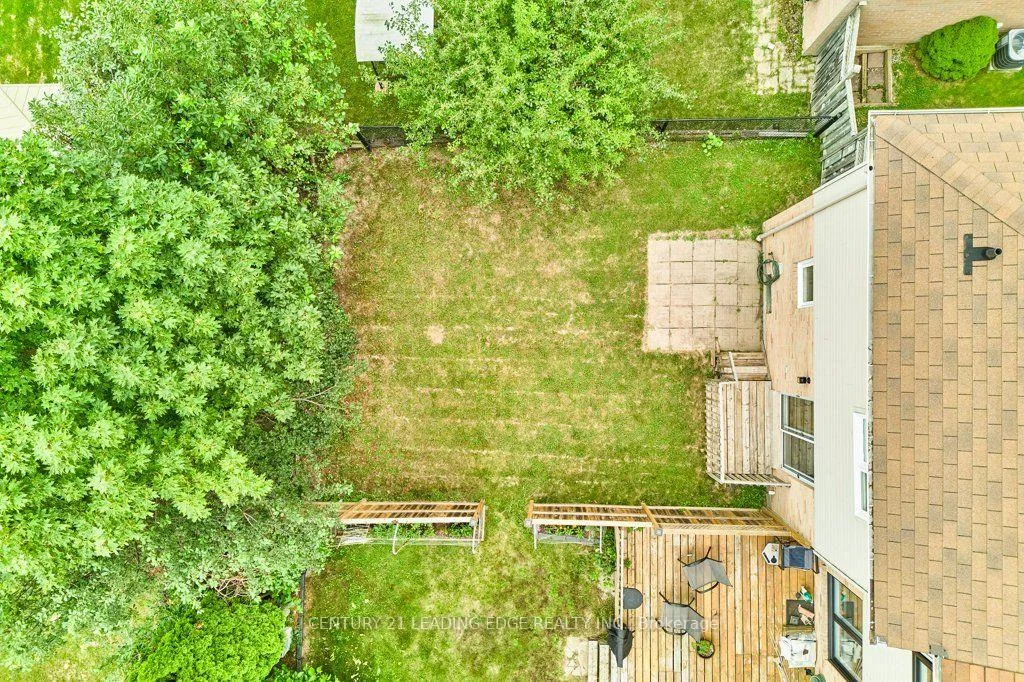 Photo 46 of 137 Timber Mill Avenue, Whitby, Williamsburg — HOMEH