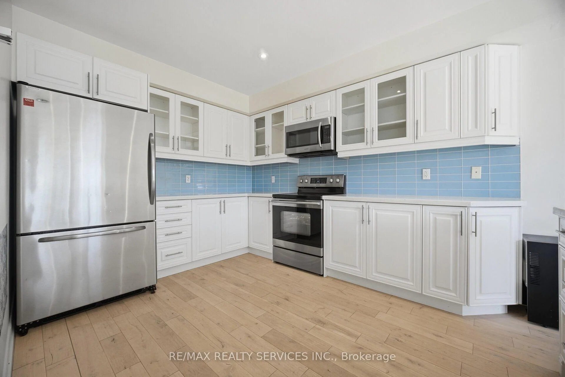 Photo 32 of 33 Sewells Lane, Brampton, Fletcher's Meadow — HOMEH
