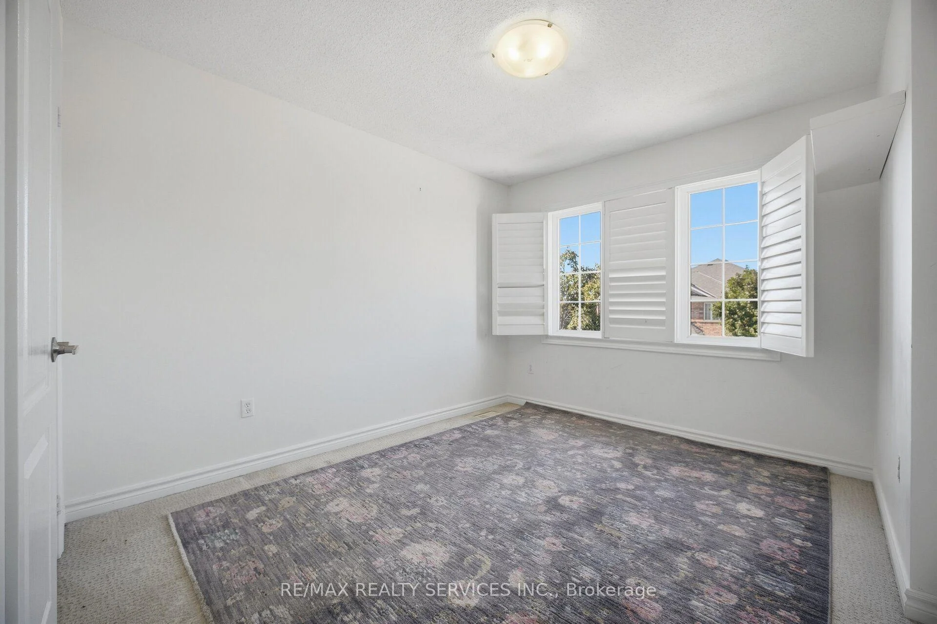 Photo 66 of 33 Sewells Lane, Brampton, Fletcher's Meadow — HOMEH