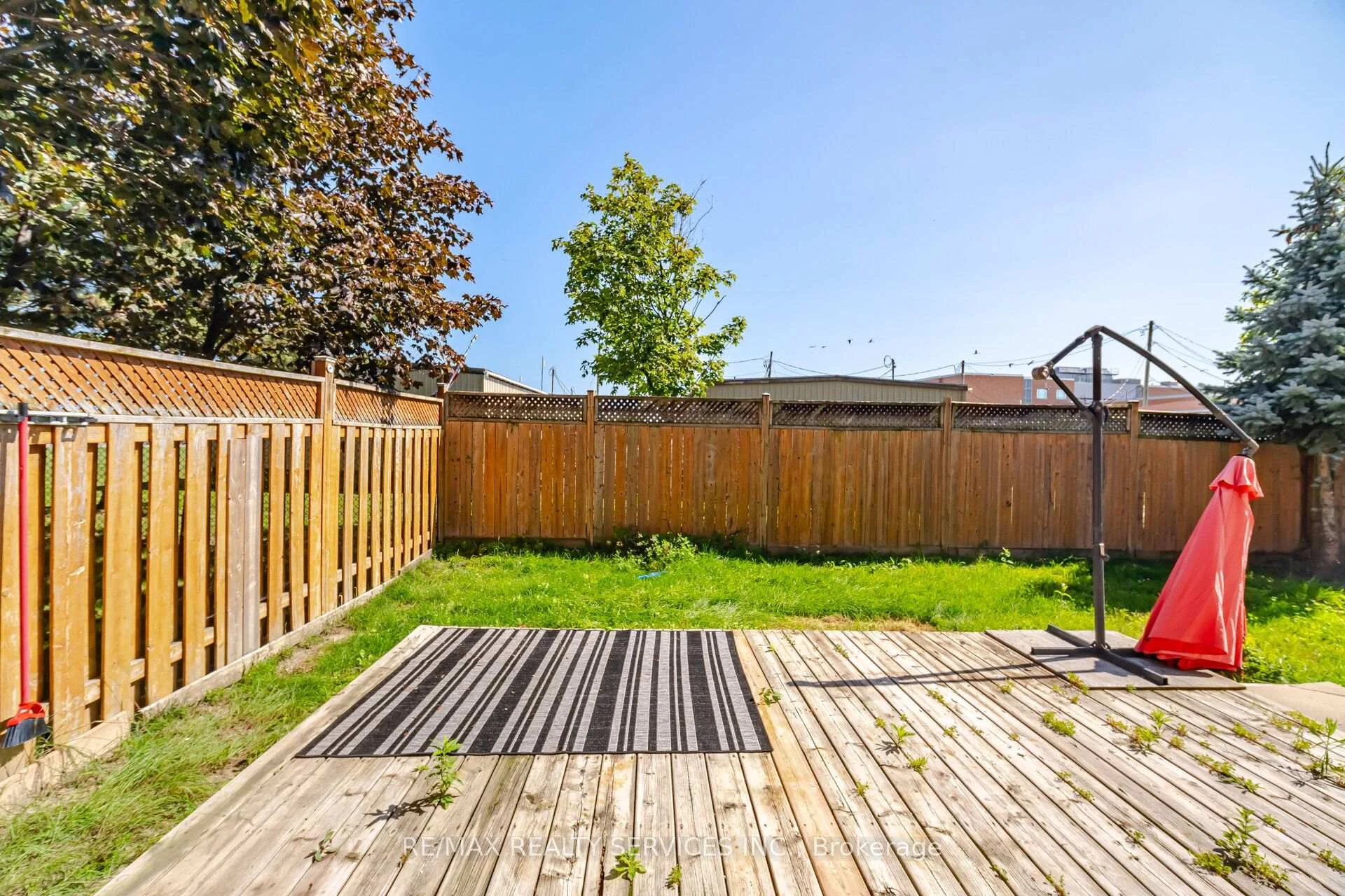 Photo 92 of 33 Sewells Lane, Brampton, Fletcher's Meadow — HOMEH