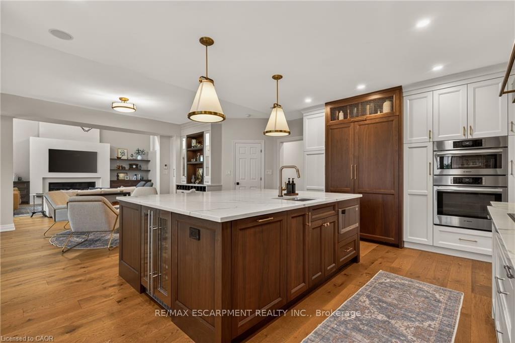 Photo 17 of 120 Jerome Park Drive, Hamilton, Dundas — HOMEH