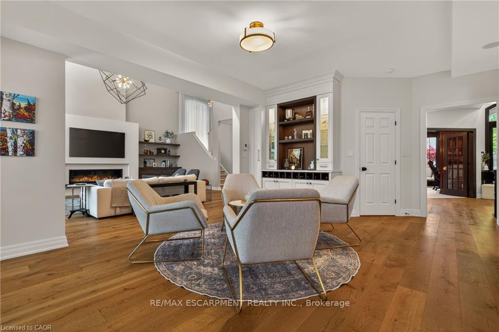 Photo 19 of 120 Jerome Park Drive, Hamilton, Dundas — HOMEH