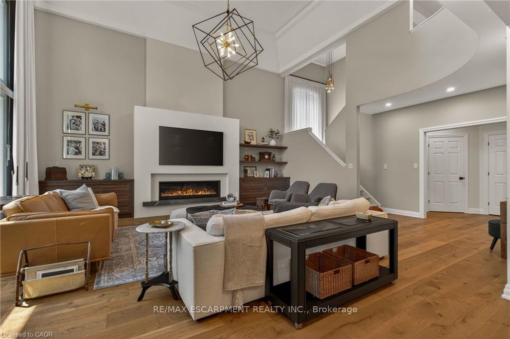 Photo 22 of 120 Jerome Park Drive, Hamilton, Dundas — HOMEH