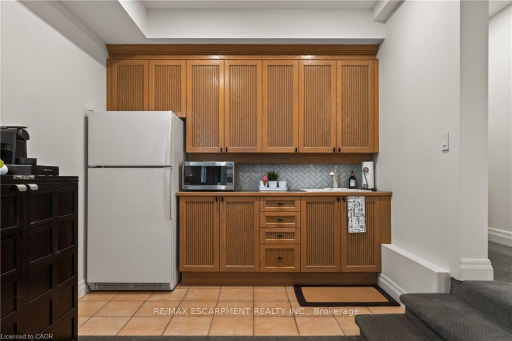 Photo 44 of 120 Jerome Park Drive, Hamilton, Dundas — HOMEH