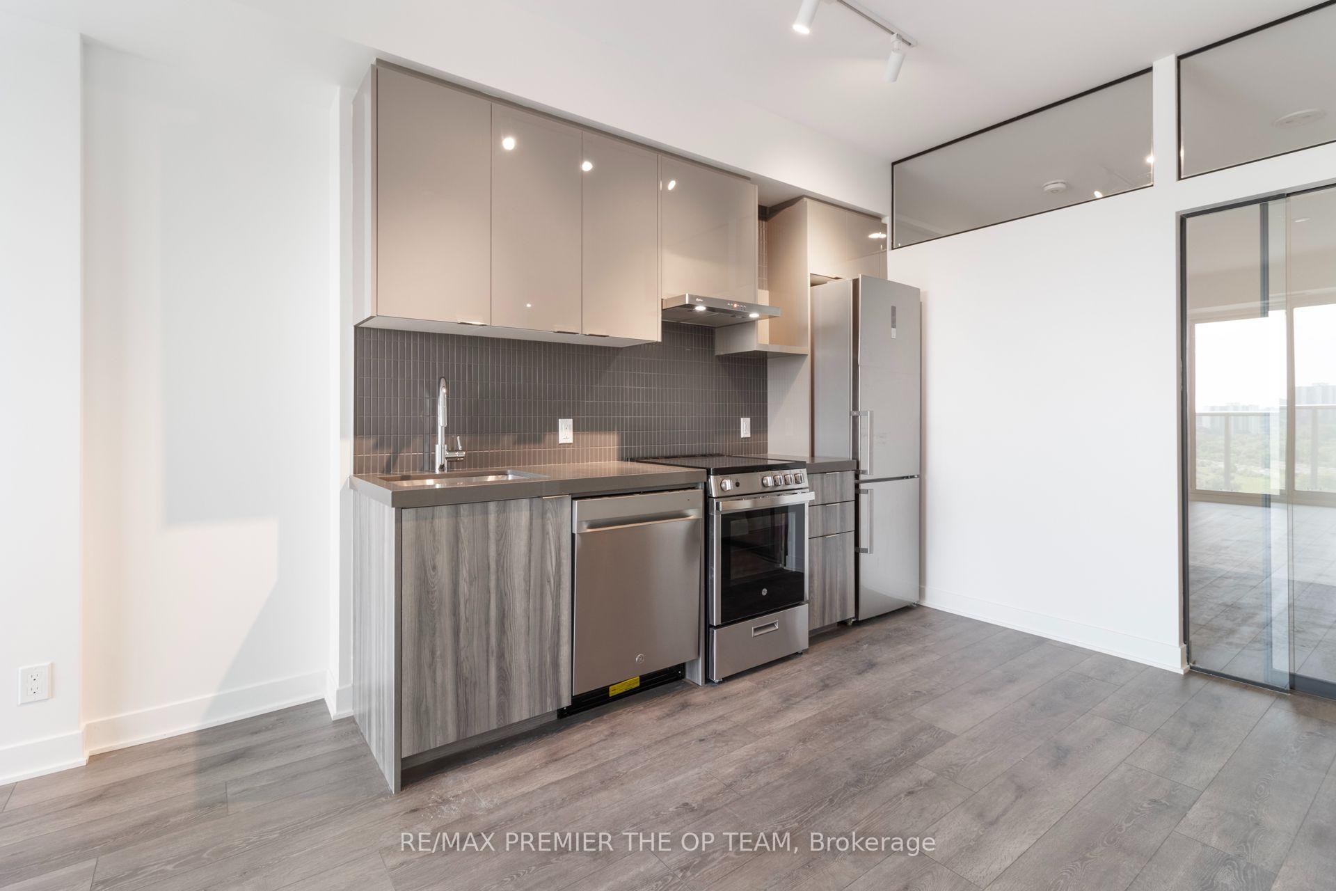 Photo 20 of Unit 1305, 10 Flavelle Trail, Vaughan, Steeles West Industrial — HOMEH