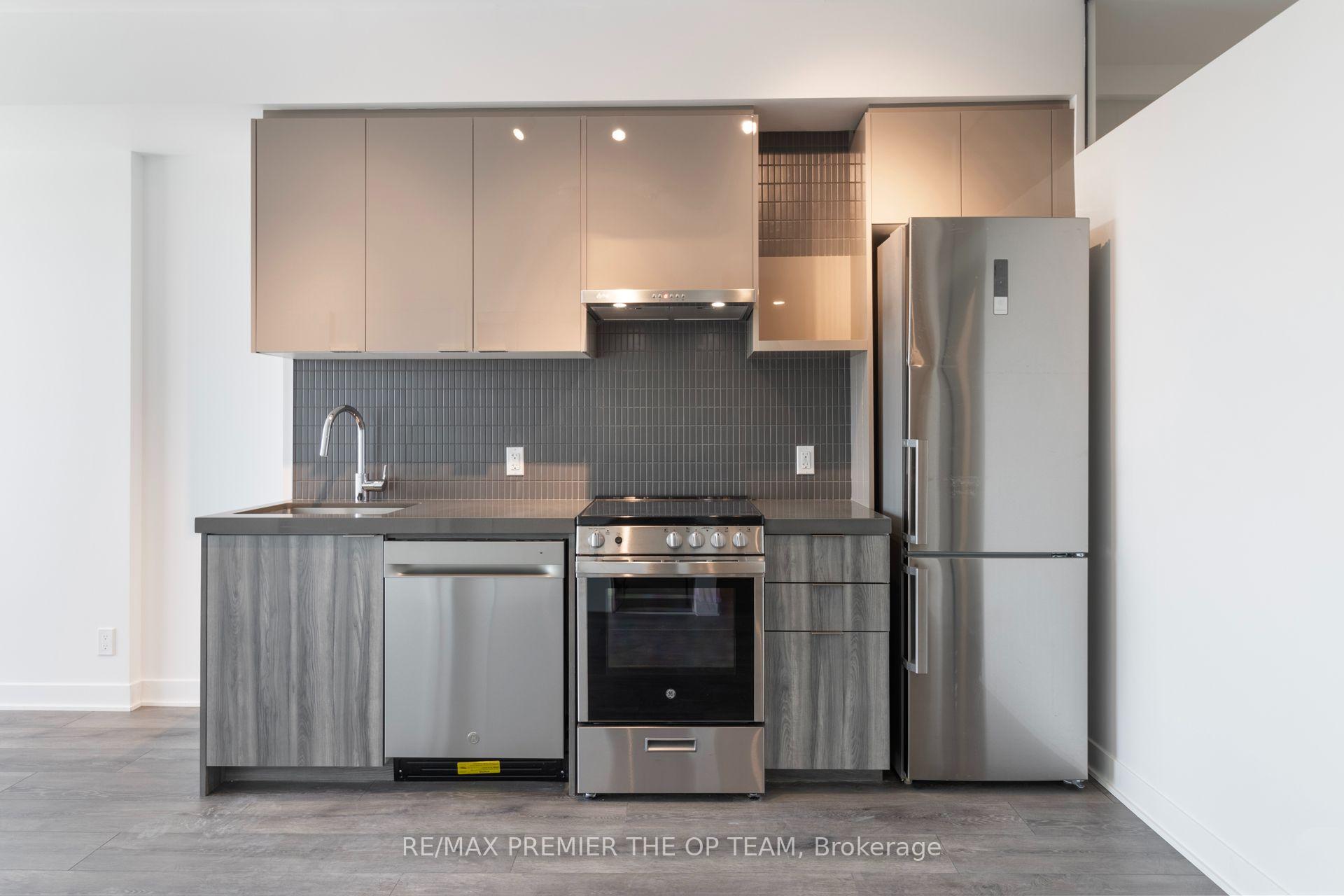 Photo 21 of Unit 1305, 10 Flavelle Trail, Vaughan, Steeles West Industrial — HOMEH