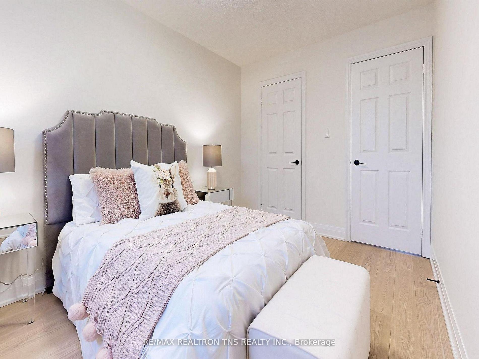 Photo 14 of 149 Kimono Crescent, Richmond Hill, Rouge Woods — HOMEH
