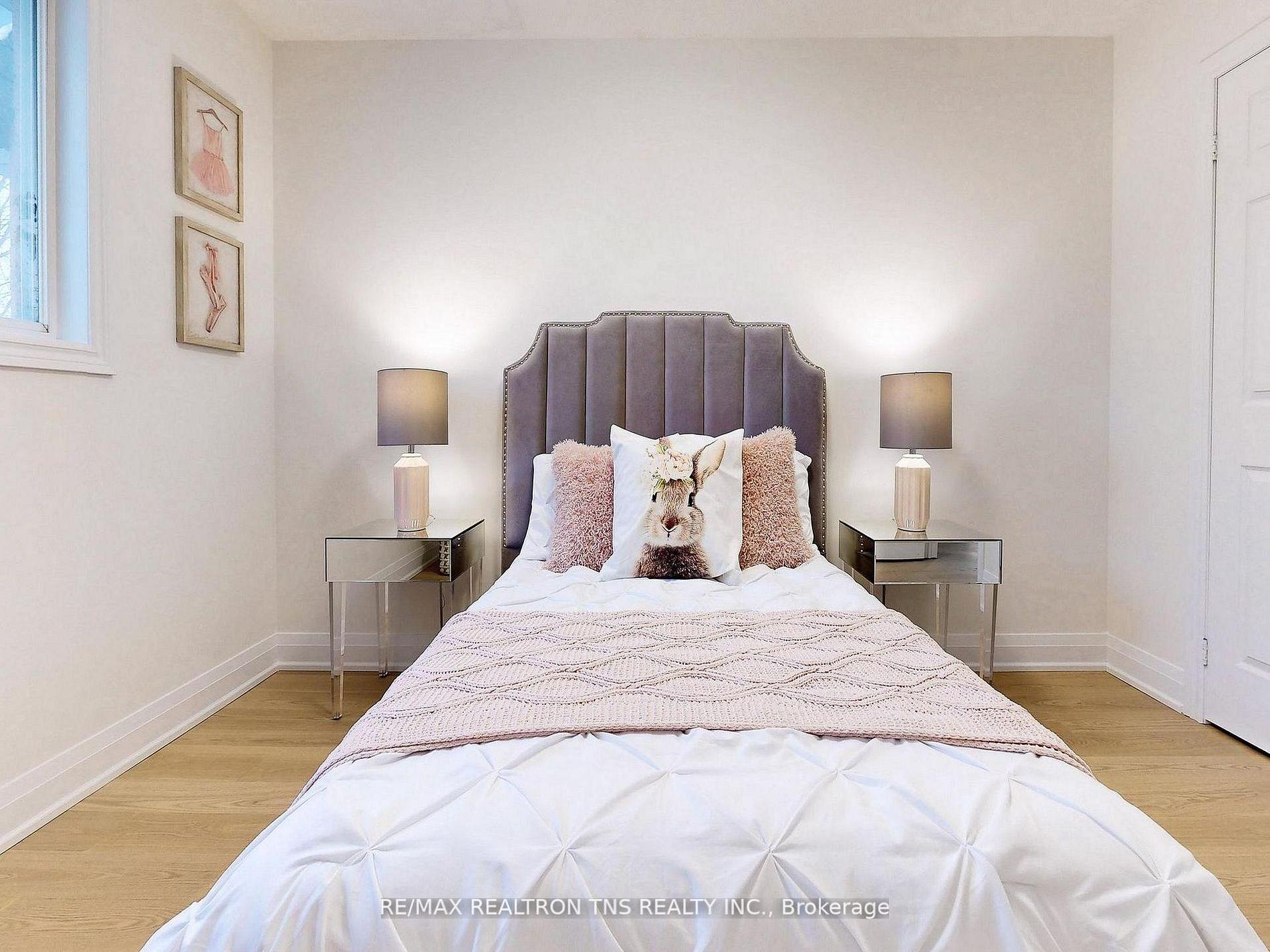 Photo 15 of 149 Kimono Crescent, Richmond Hill, Rouge Woods — HOMEH