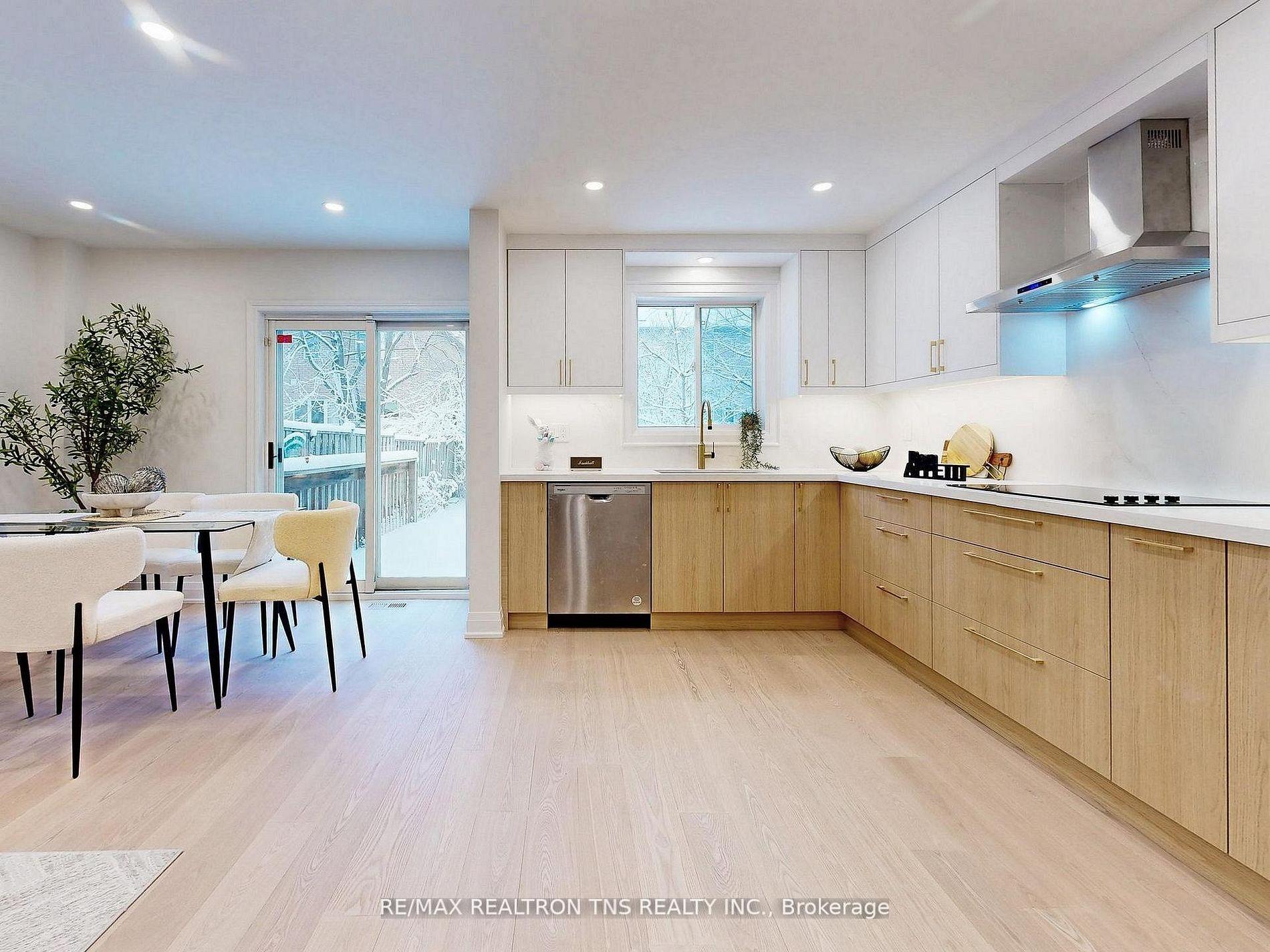 Photo 22 of 149 Kimono Crescent, Richmond Hill, Rouge Woods — HOMEH