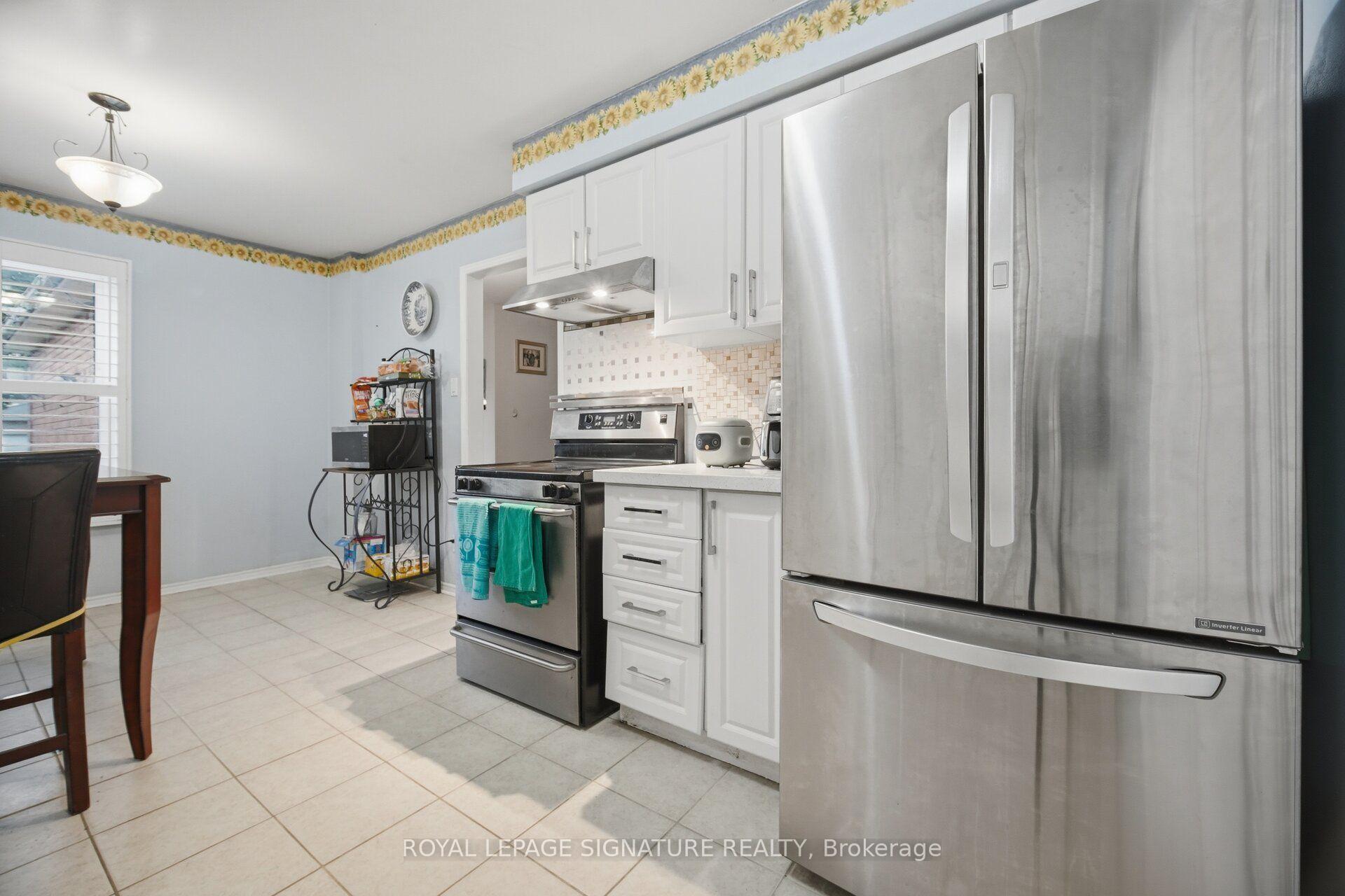 Photo 30 of 1579 Marshcourt Drive, Pickering, Village East — HOMEH