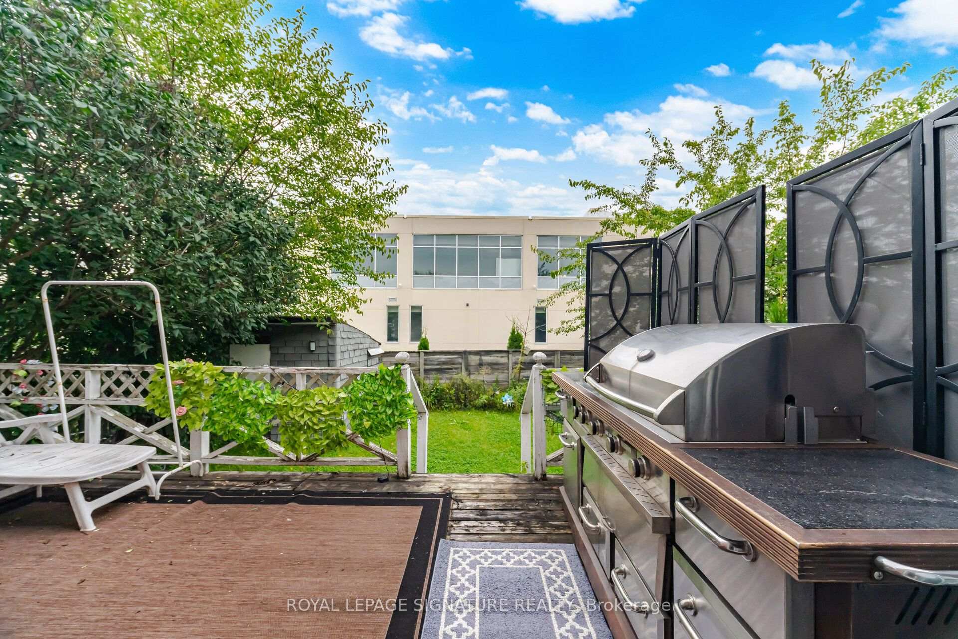 Photo 37 of 1579 Marshcourt Drive, Pickering, Village East — HOMEH