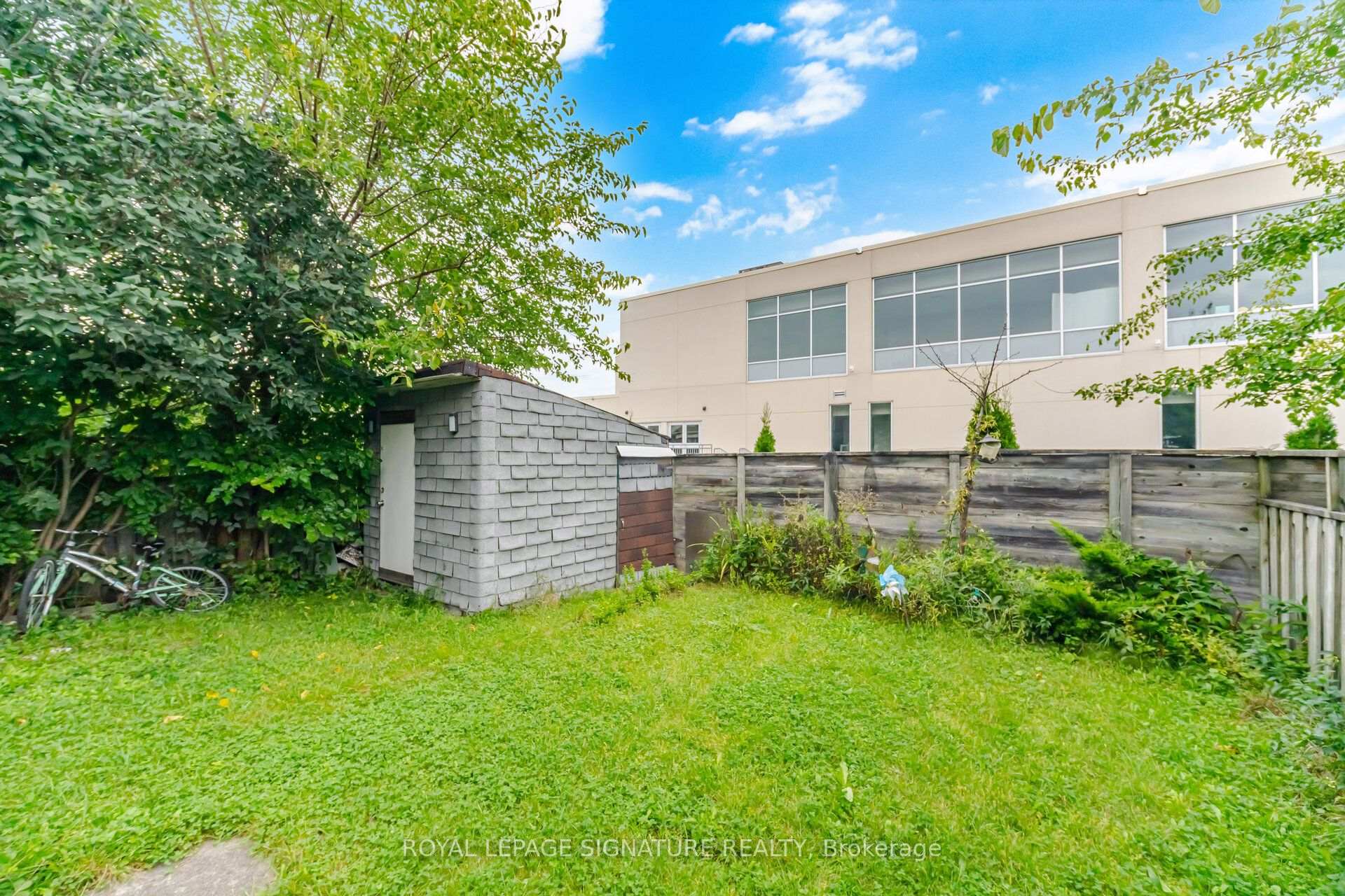 Photo 41 of 1579 Marshcourt Drive, Pickering, Village East — HOMEH