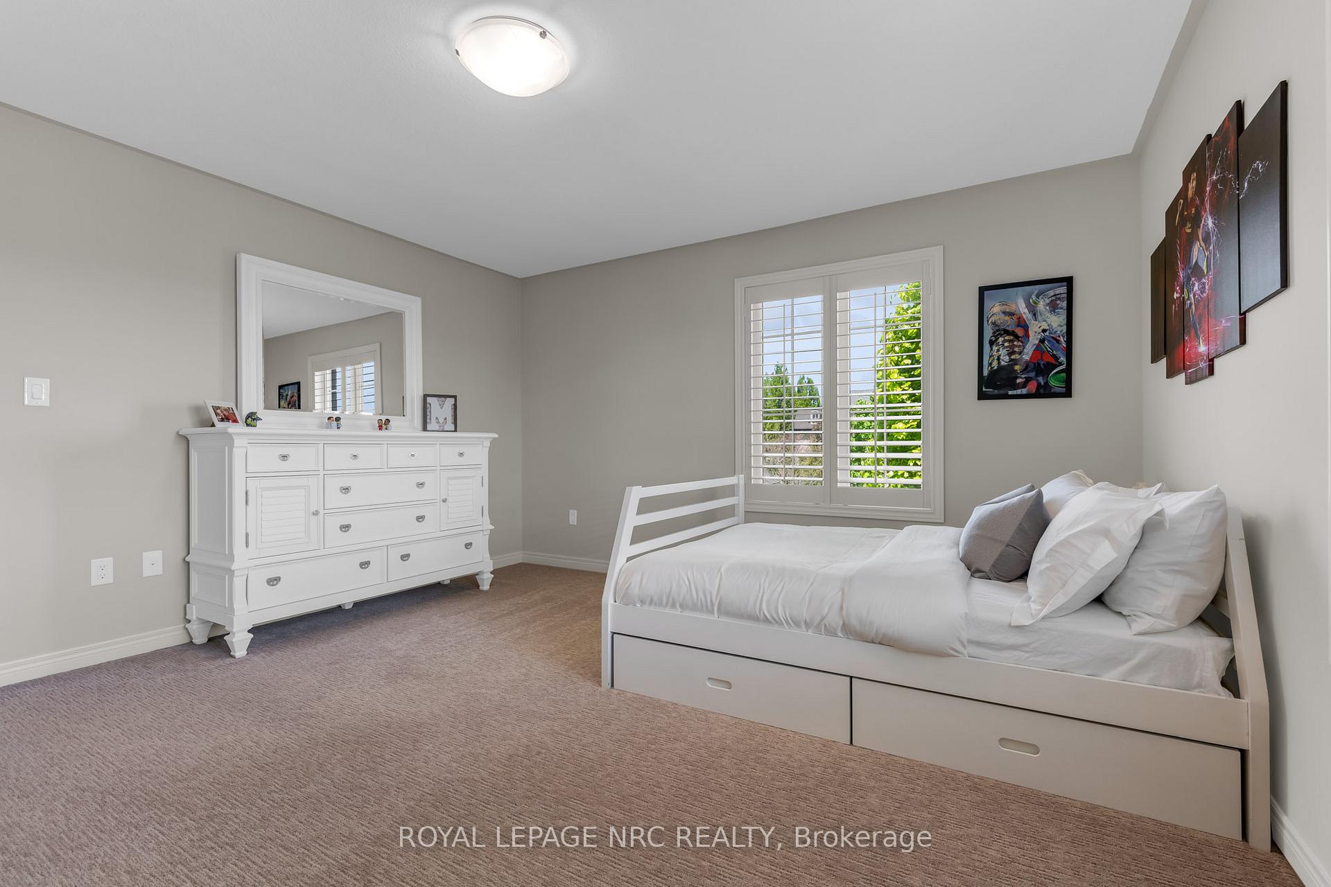 Photo 42 of 34 Marlene Stewart Drive, Pelham, Fonthill — HOMEH