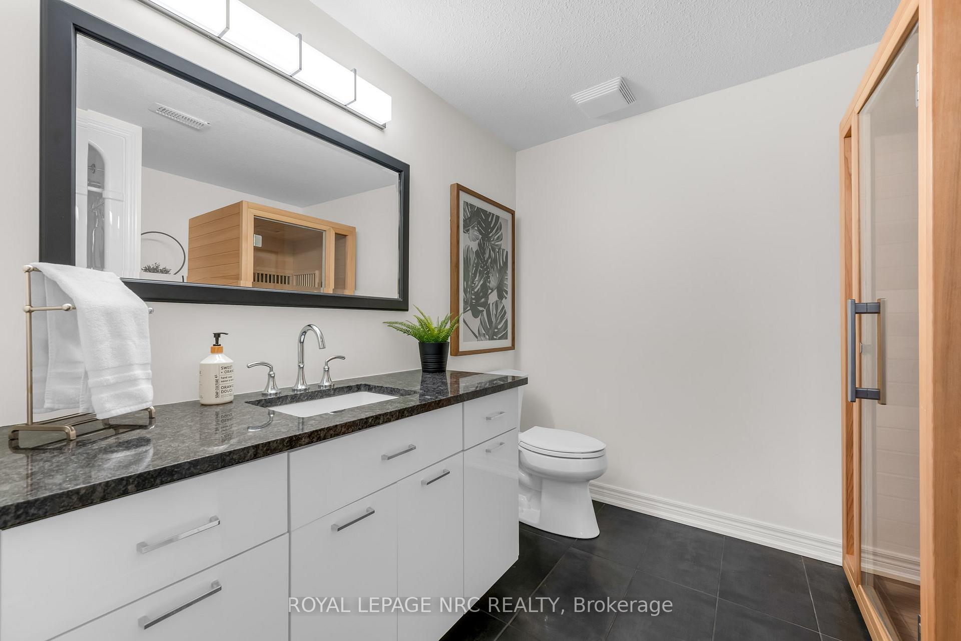 Photo 51 of 34 Marlene Stewart Drive, Pelham, Fonthill — HOMEH