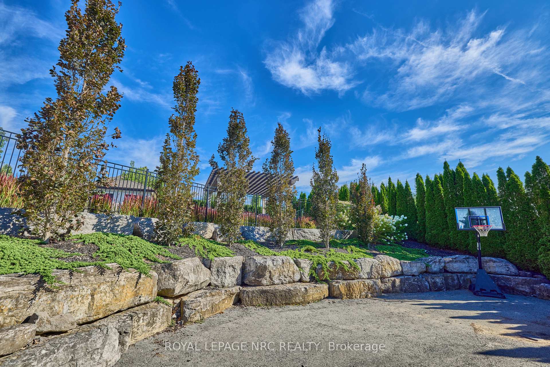 Photo 64 of 34 Marlene Stewart Drive, Pelham, Fonthill — HOMEH