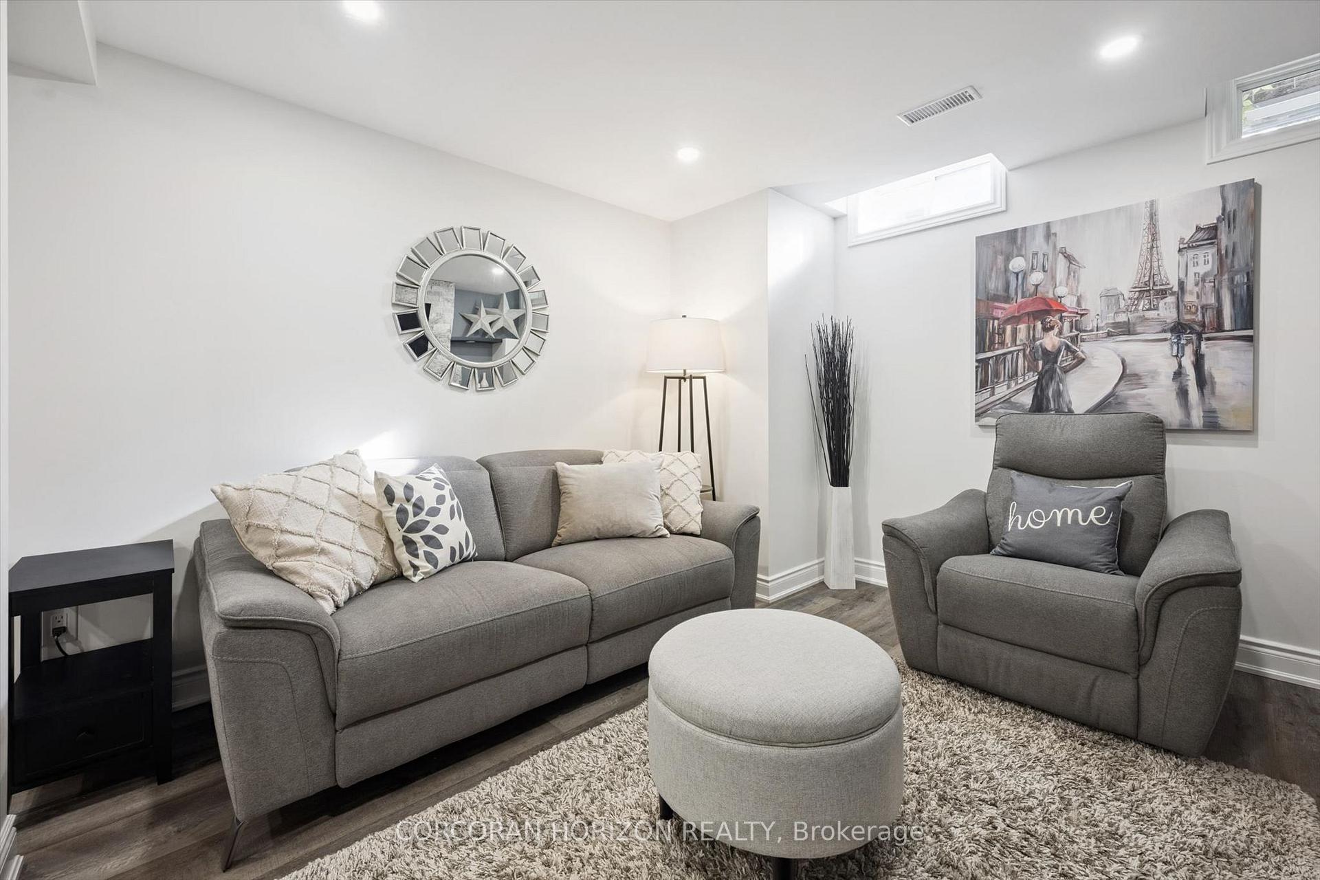 Photo 21 of Unit 4, 2970 Berwick Drive, Burlington, Rose — HOMEH
